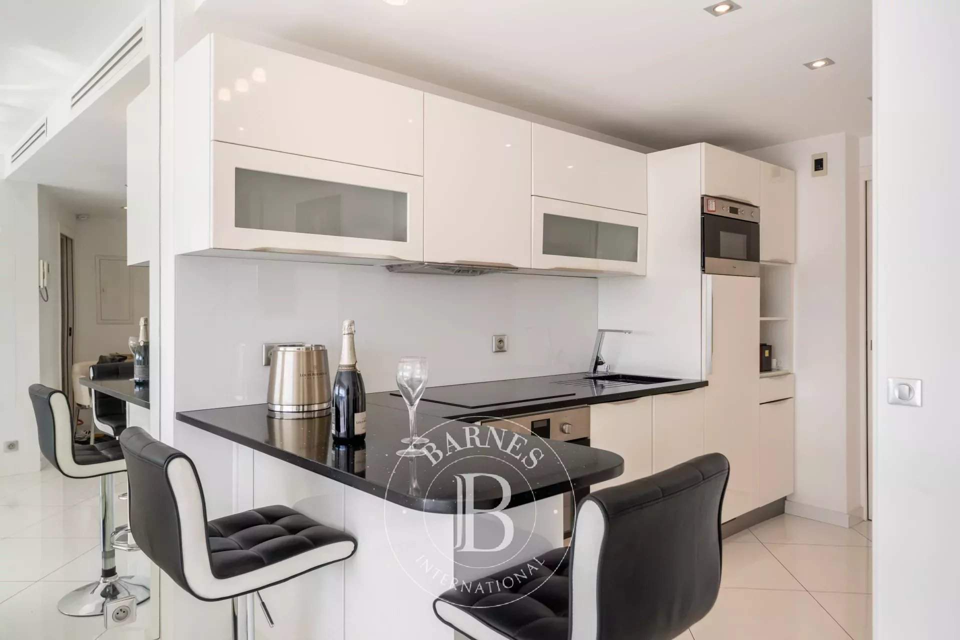 Cannes  - Apartment 2 Bedrooms - picture 7