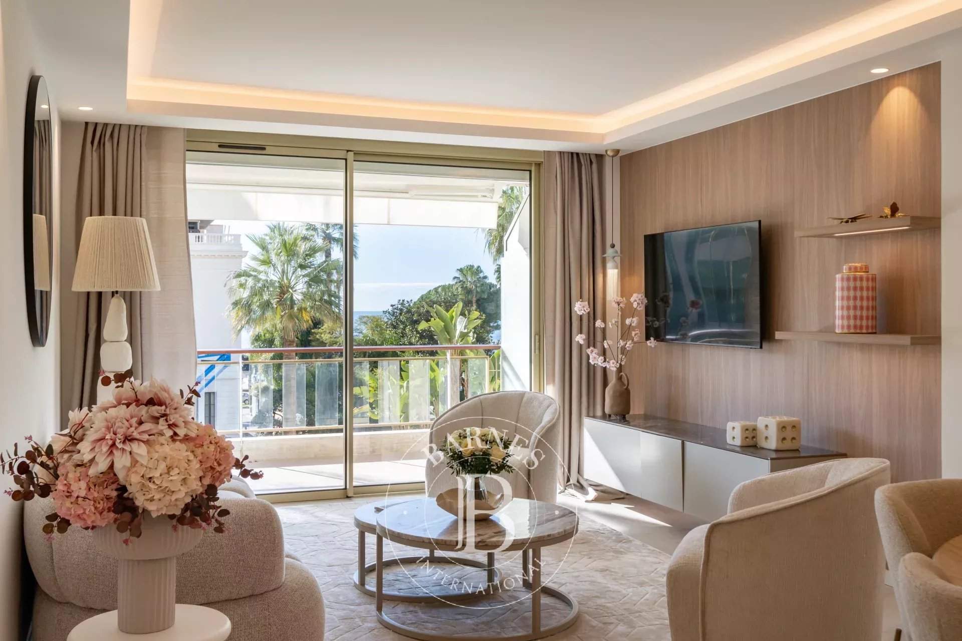 Cannes  - Apartment 2 Bedrooms - picture 2