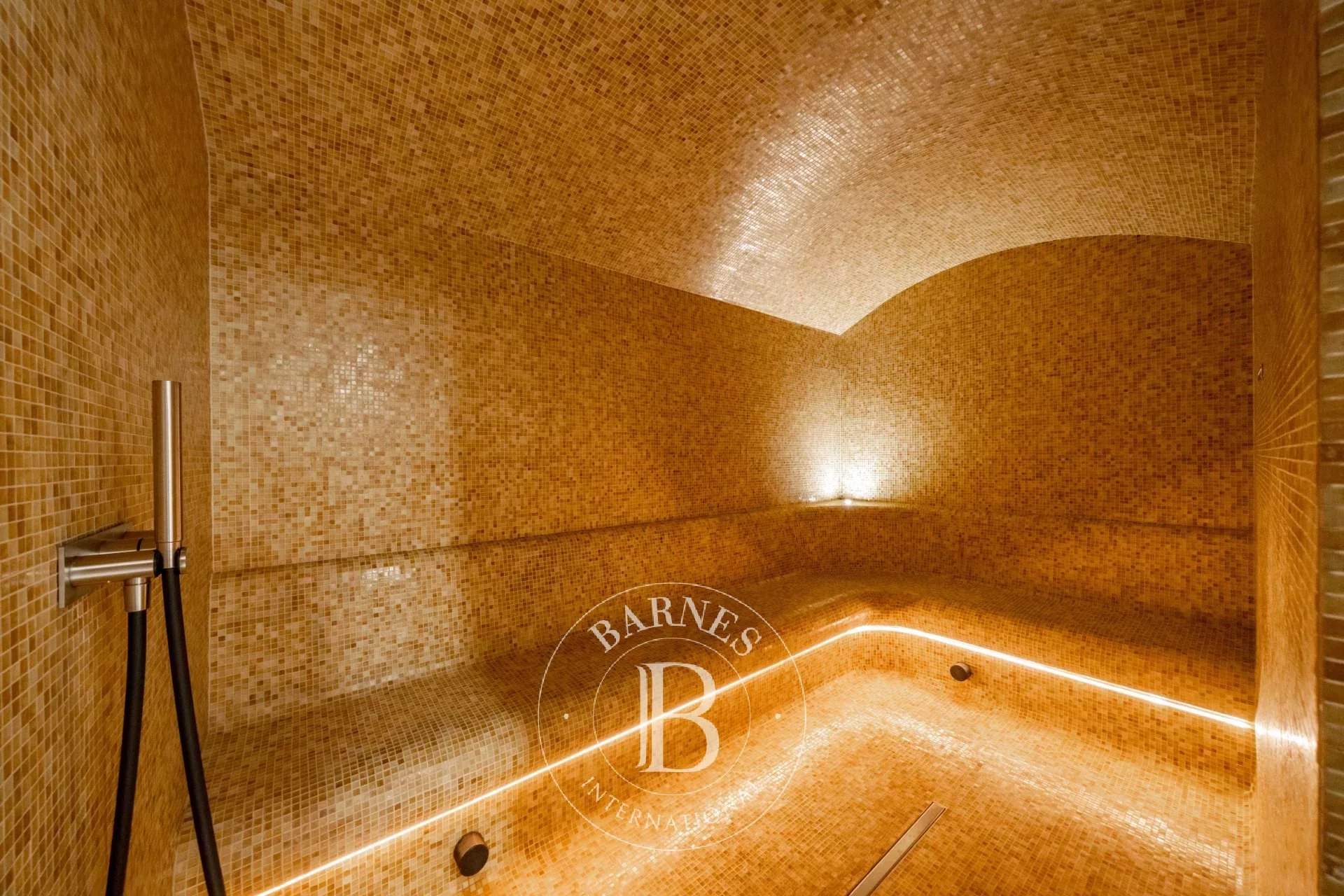 Cannes  - Villa 6 Bedrooms - picture 14