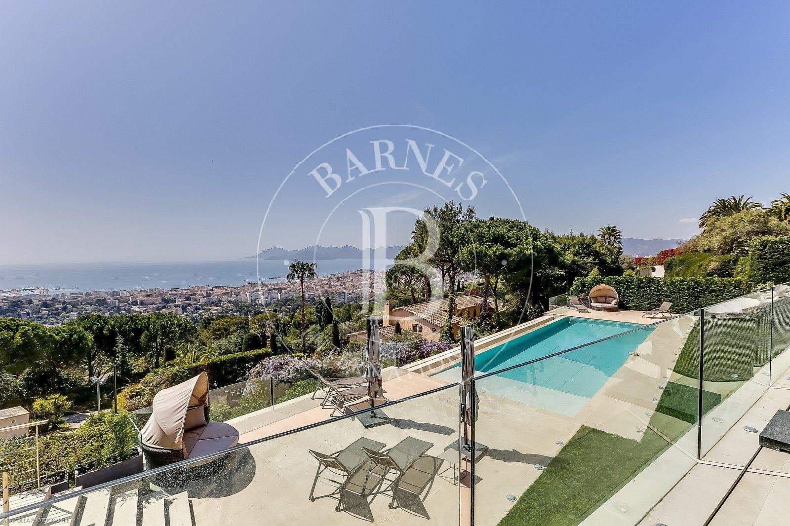 CANNES CALIFORNIE - VILLA WITH PANORAMIC SEA VIEW - 6 BEDROOMS picture 1