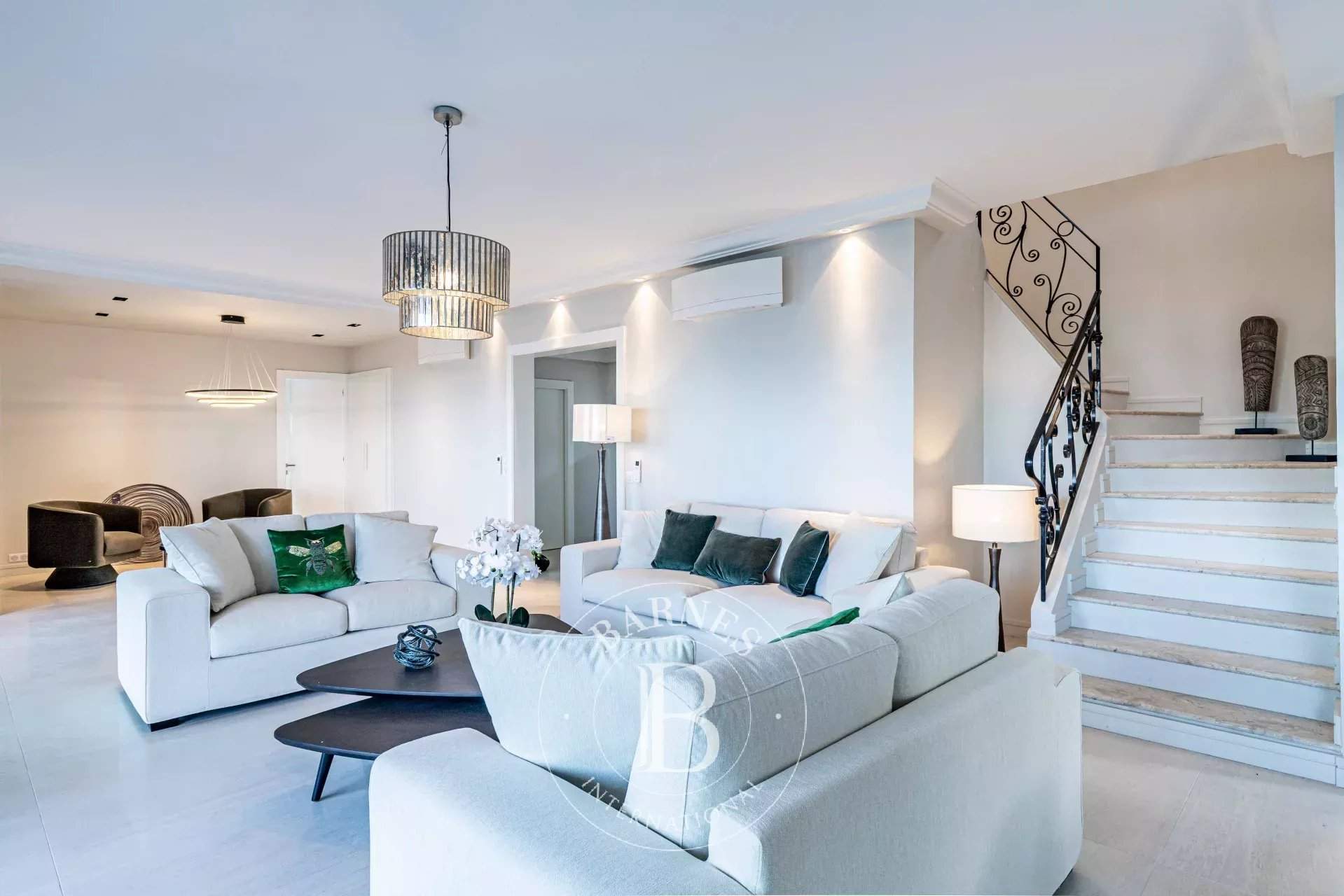 CANNES CROIX DES GARDES - PANORAMIC SEA VIEW - 5 BEDROOMS picture 3