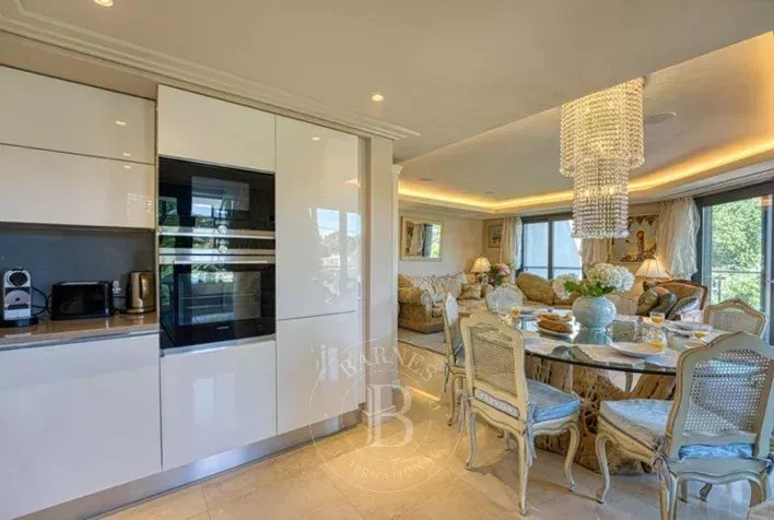 Antibes  - Apartment 3 Bedrooms - picture 8