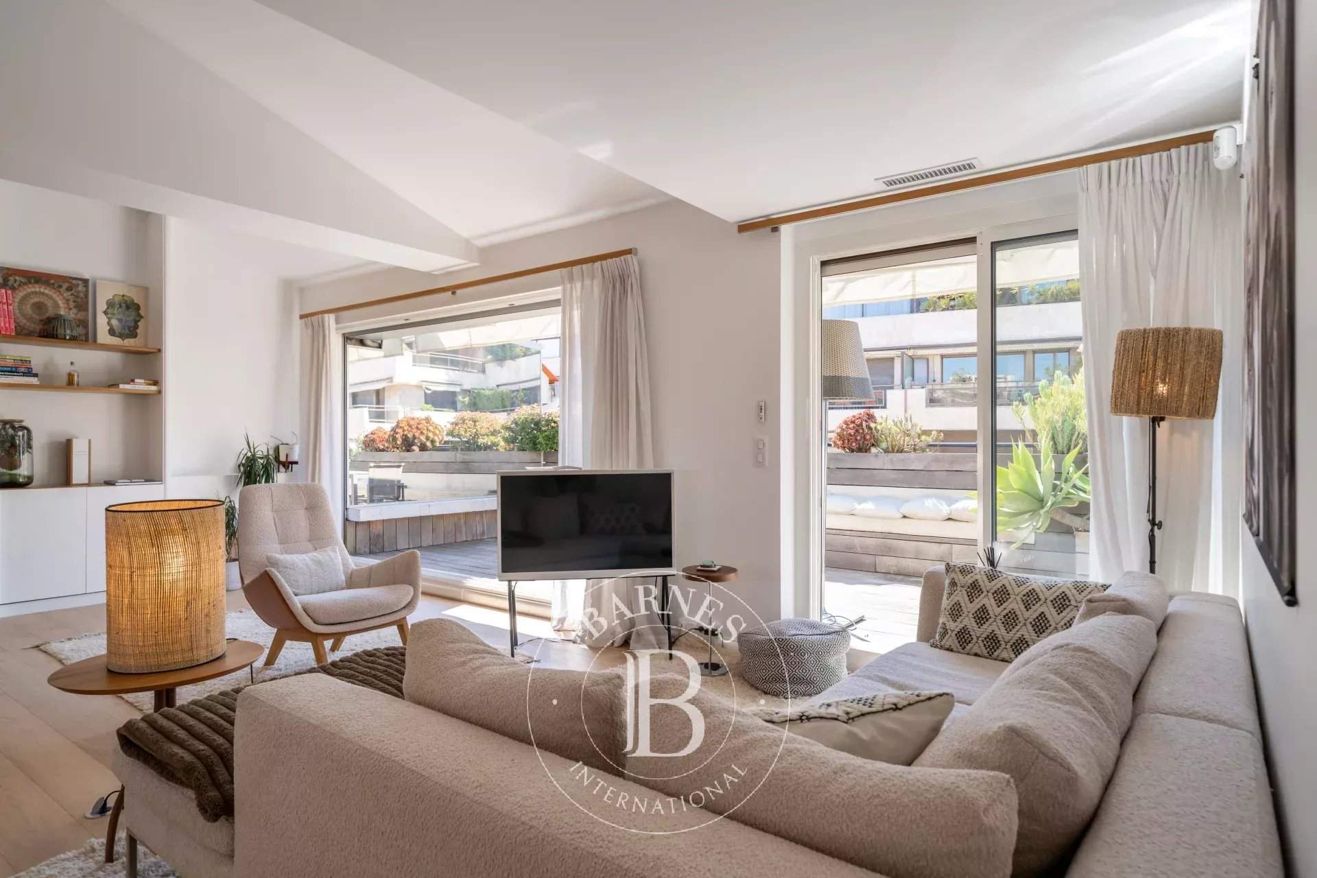 Cannes  - Appartement 3 Pi&egrave;ces 2 Chambres - picture 18