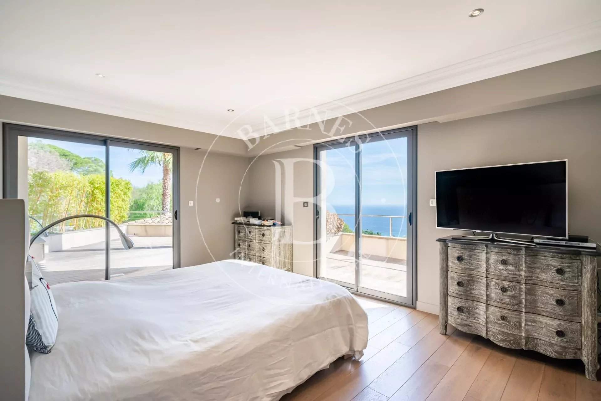Cannes  - Villa 4 Bedrooms - picture 6