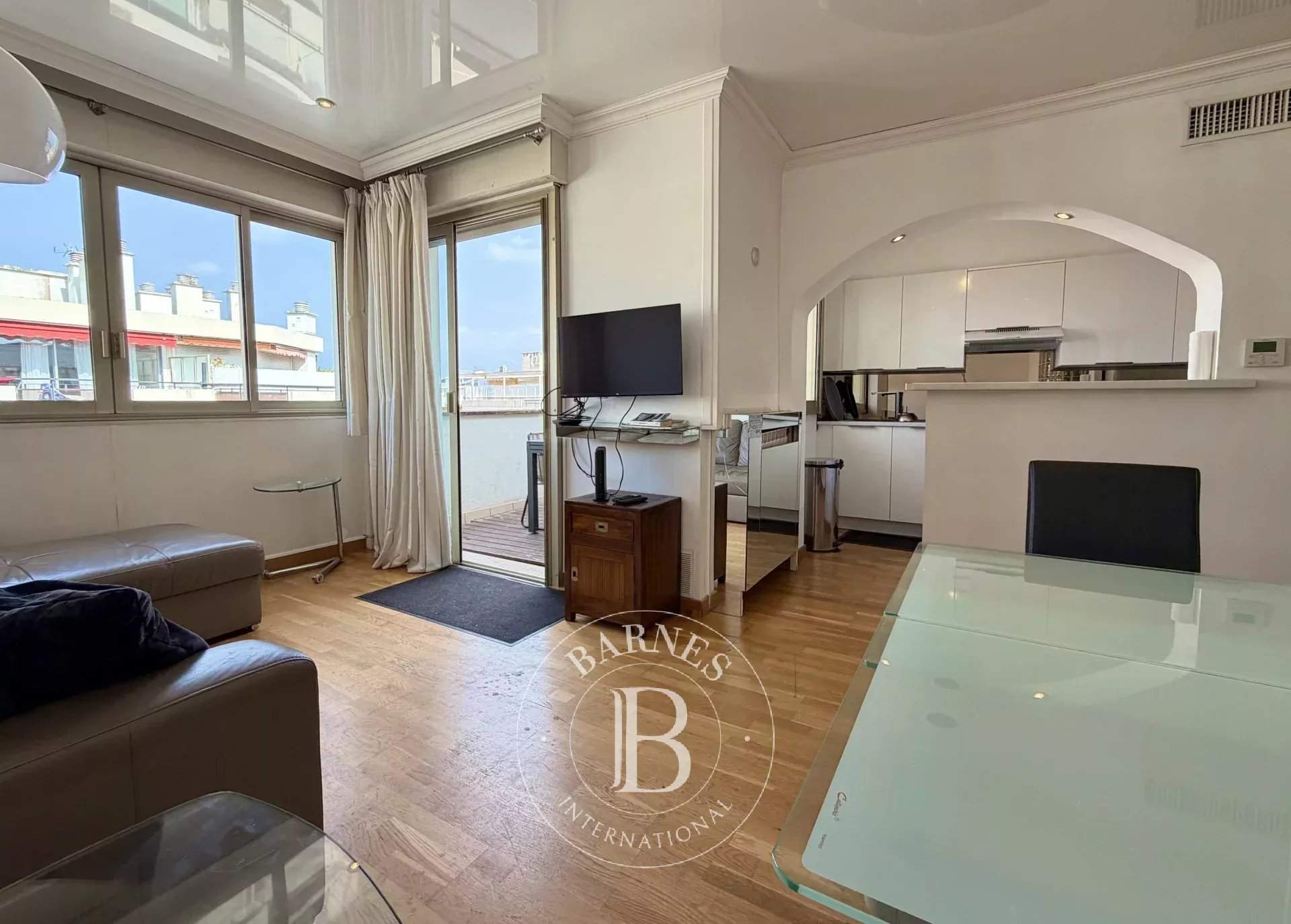Cannes  - Appartement 2 Pi&egrave;ces, 1 Chambre - picture 5