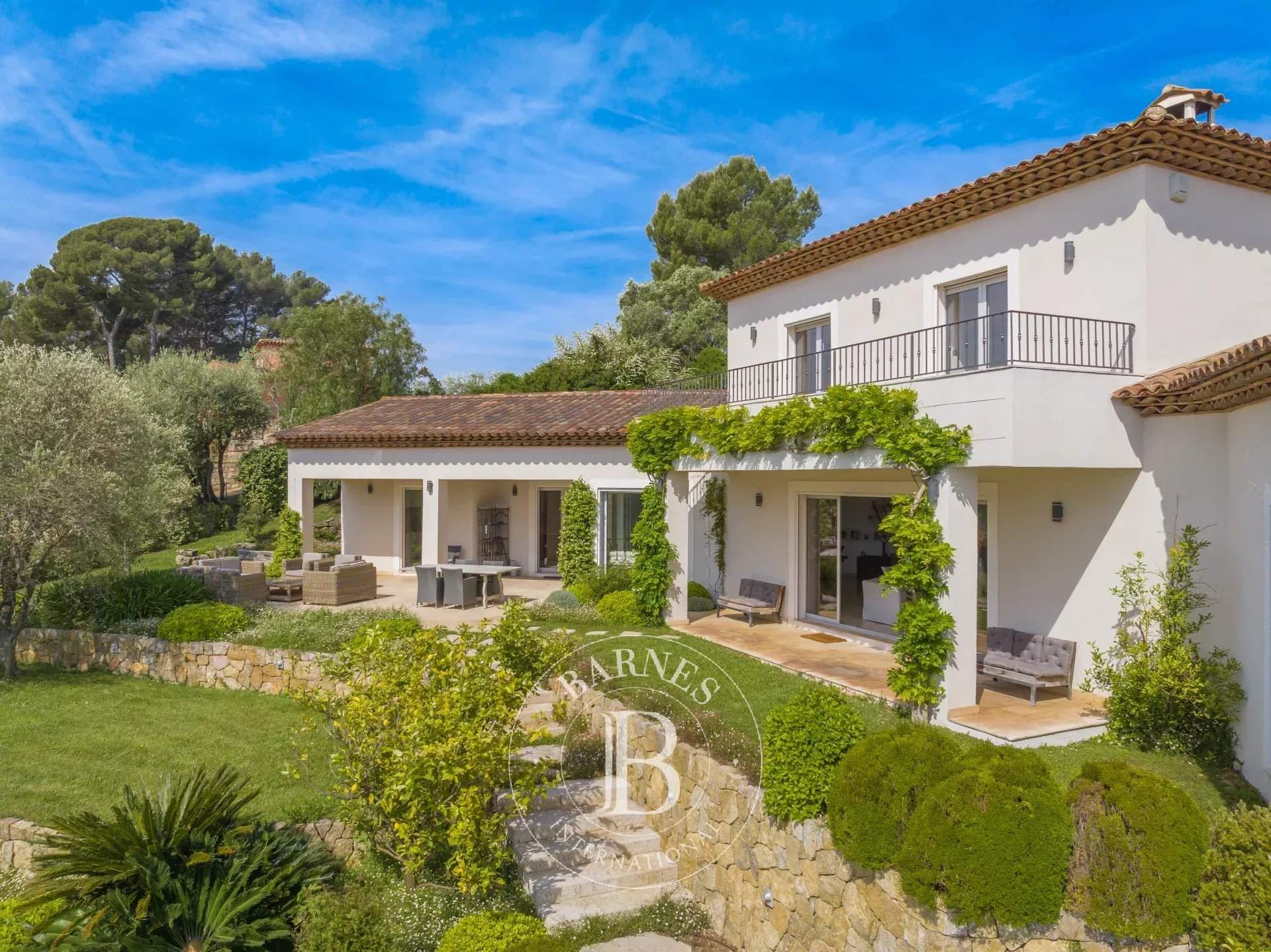 Mougins  - Villa 7 Pi&egrave;ces 4 Chambres - picture 10