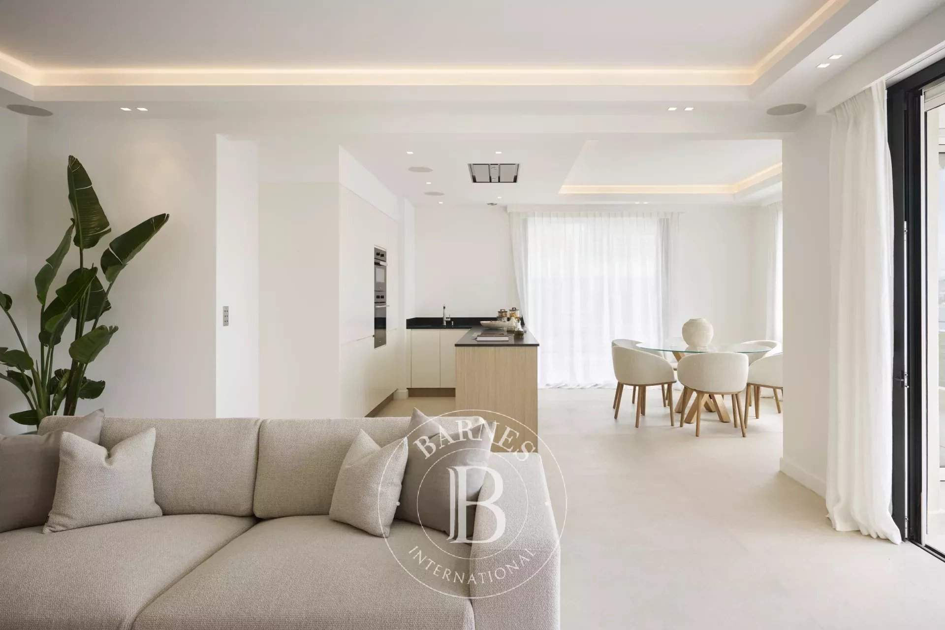 Cannes  - Appartement 3 Pièces 2 Chambres - picture 3