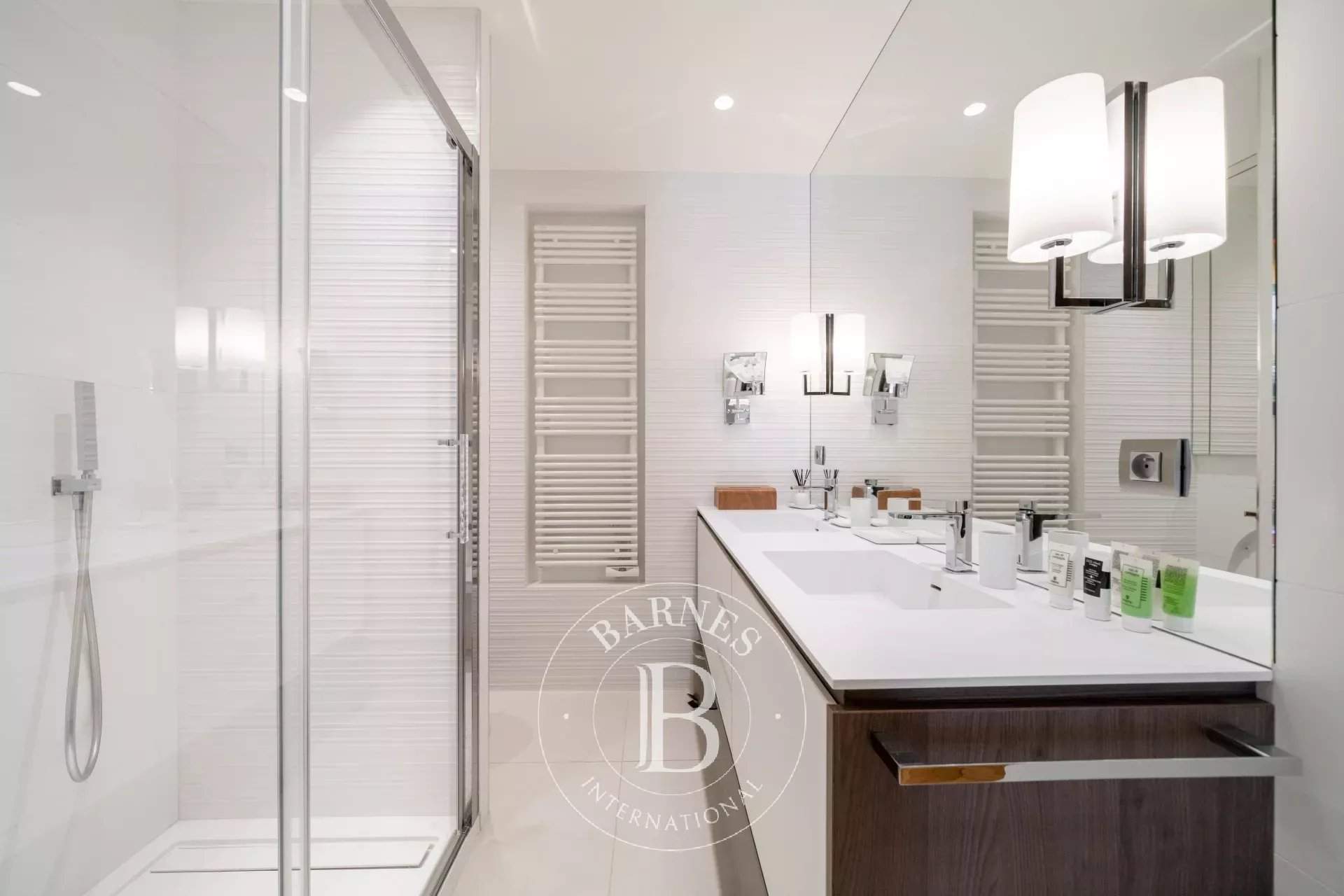 CANNES CROISETTE - APPARTEMENT VUE MER - 4 CHAMBRES picture 11