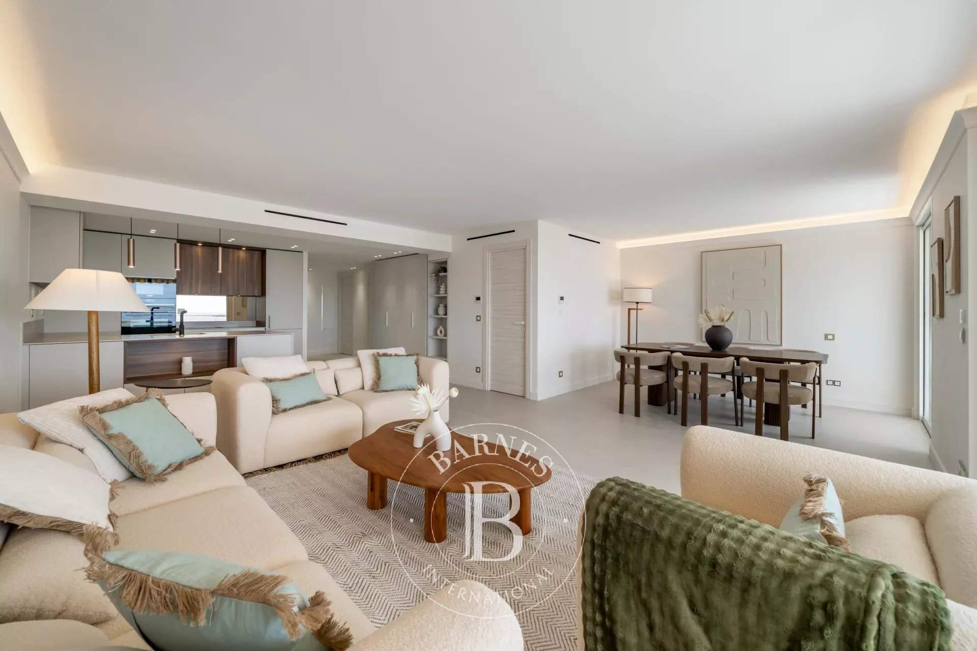 Cannes  - Appartement 4 Pi&egrave;ces 2 Chambres - picture 7
