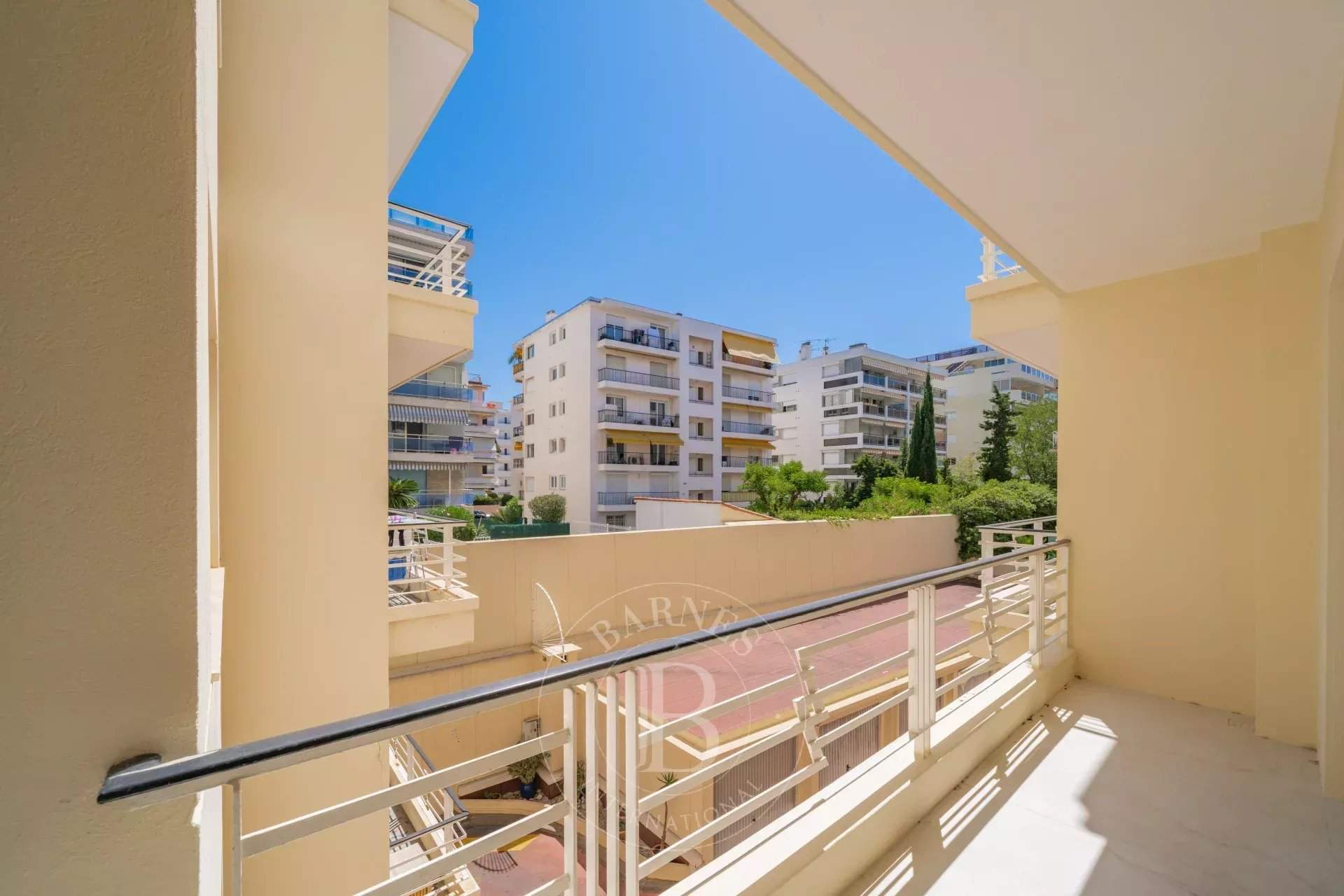 Cannes  - Apartment 2 Bedrooms - picture 16