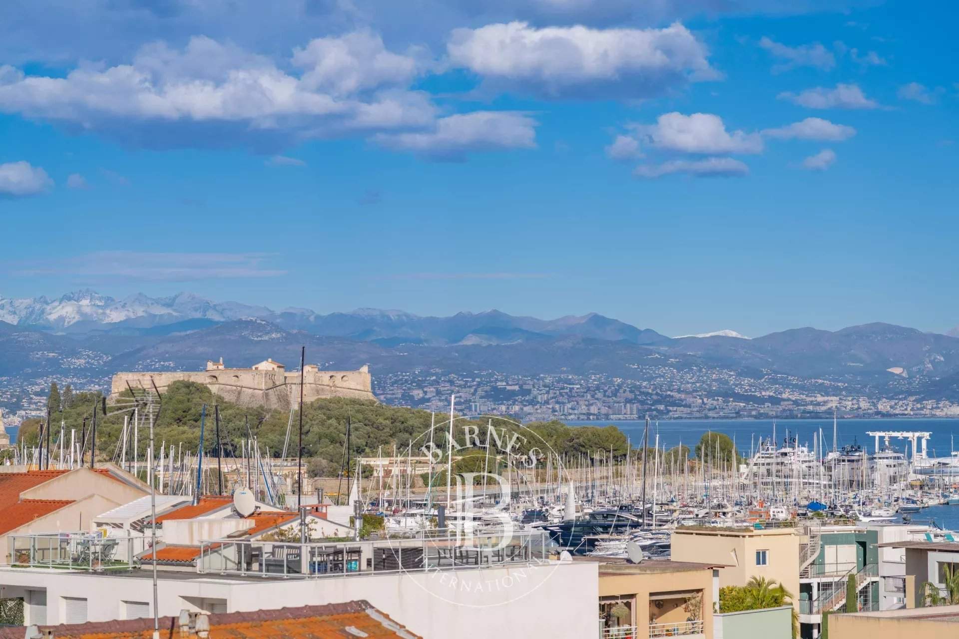 Antibes  - Piso 6 Cuartos 4 Habitaciones - picture 10