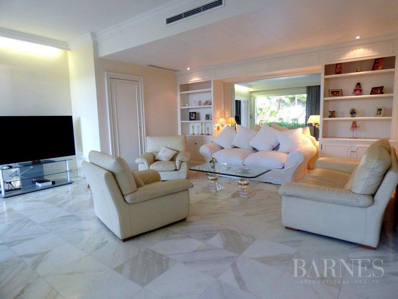 CANNES - PALM BEACH - GROUND FLOOR - 3 BEDROOMS picture 3