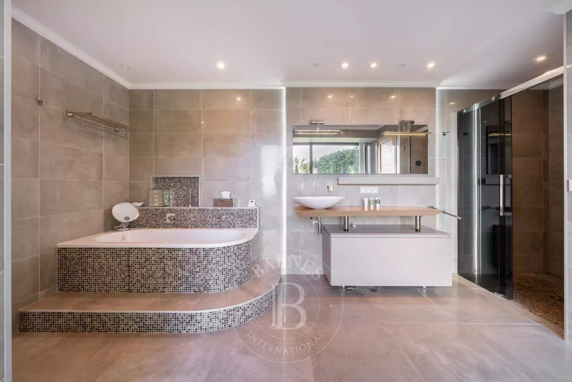 Vallauris  - Villa 8 Cuartos 4 Habitaciones - picture 16