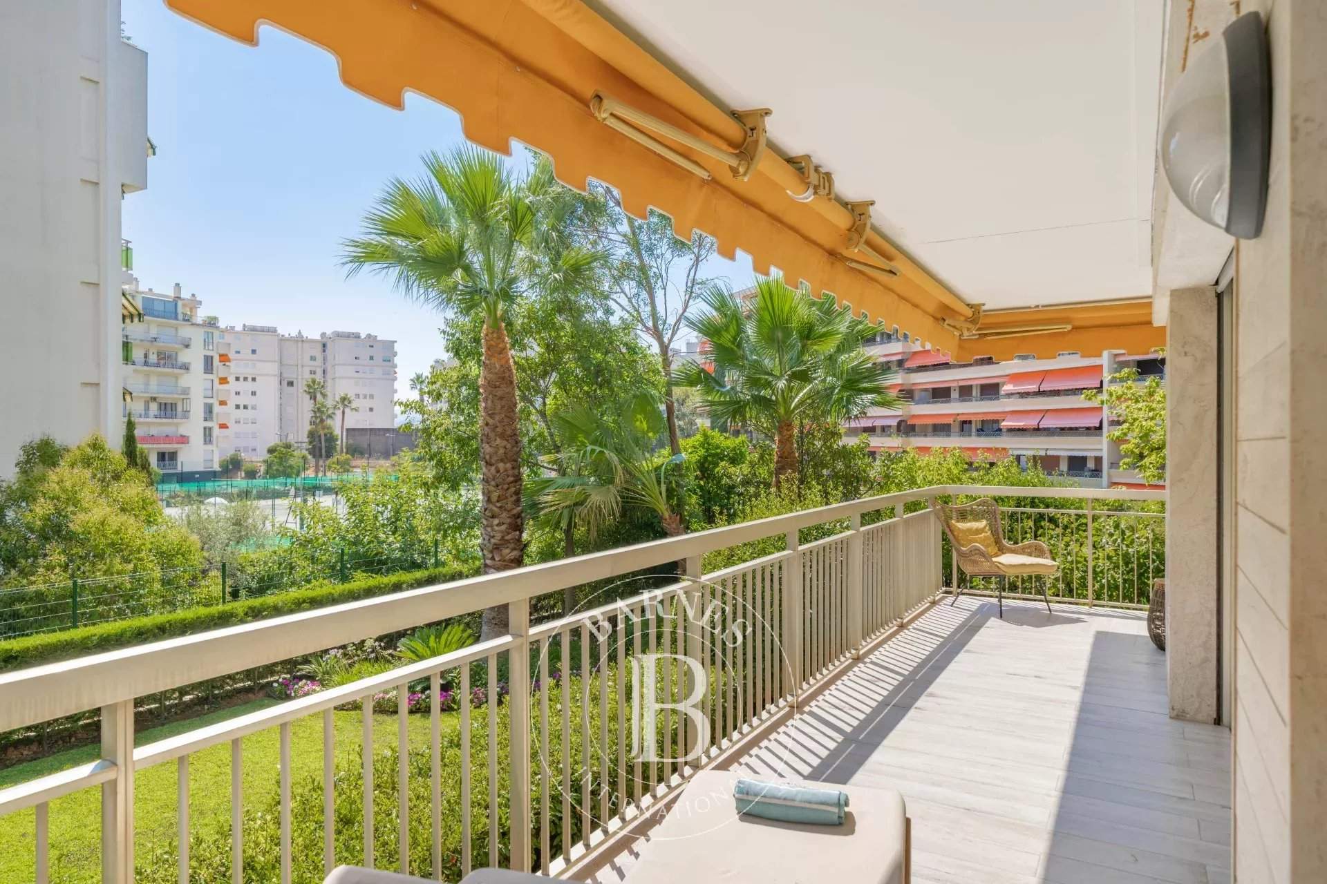Cannes  - Apartment 2 Bedrooms - picture 1
