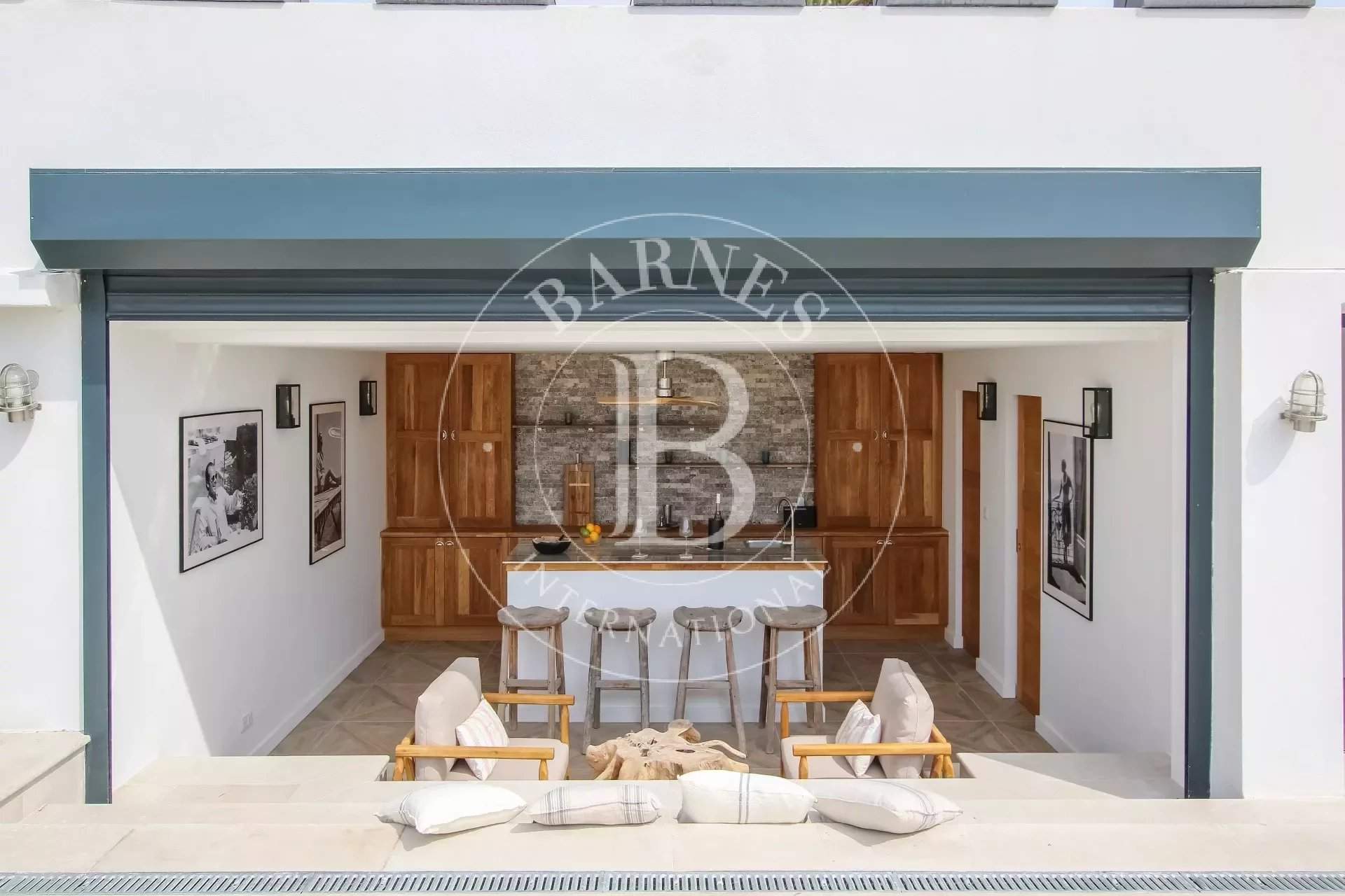 Antibes  - Villa 4 Bedrooms - picture 9