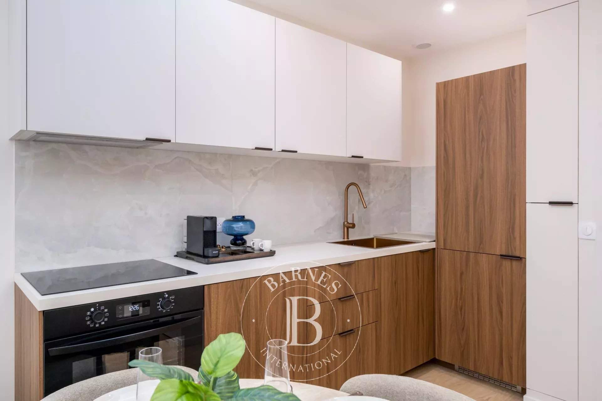 Cannes  - Piso 2 Cuartos, 1 Habitacion - picture 12