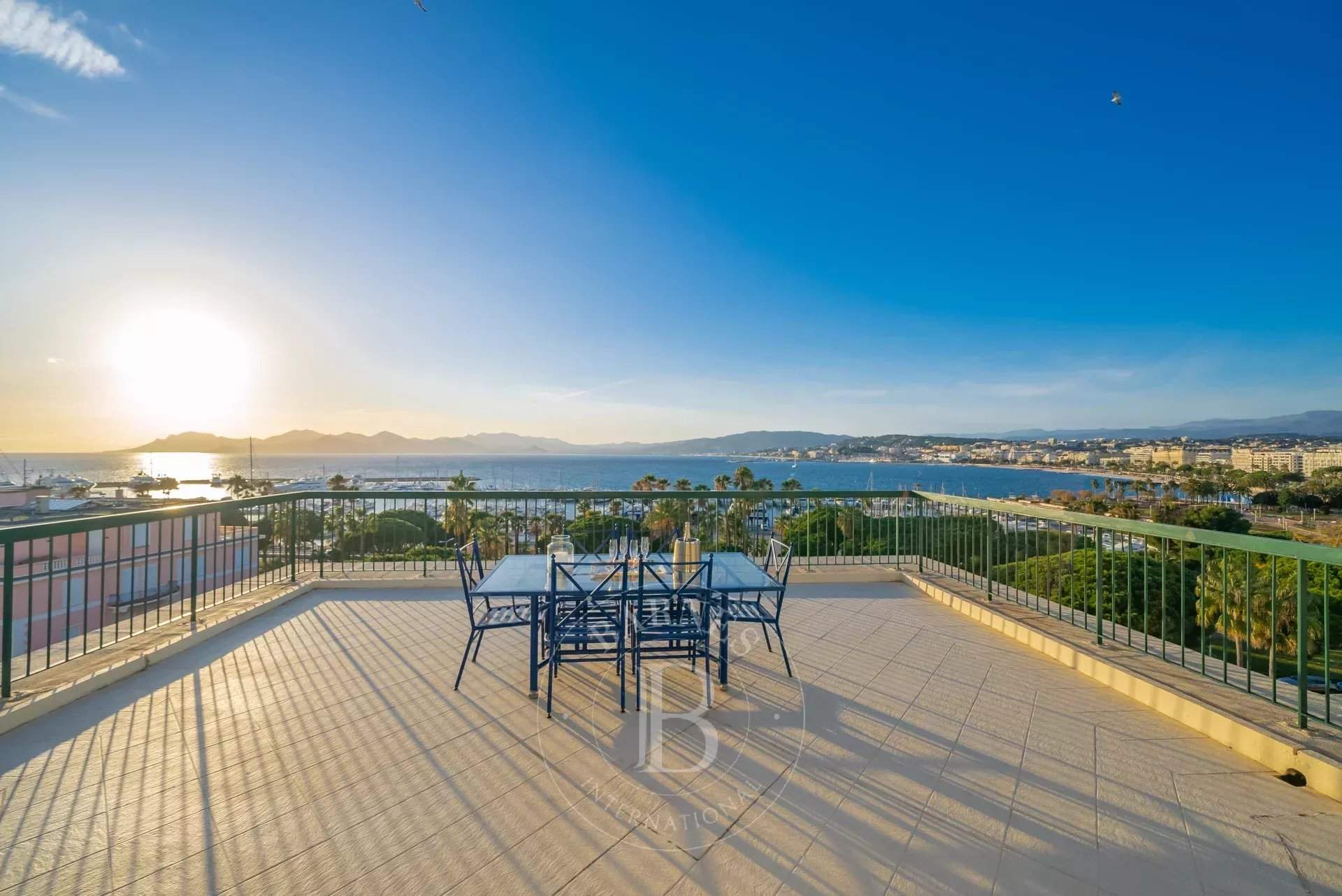 Cannes  - Apartment 3 Bedrooms - picture 4