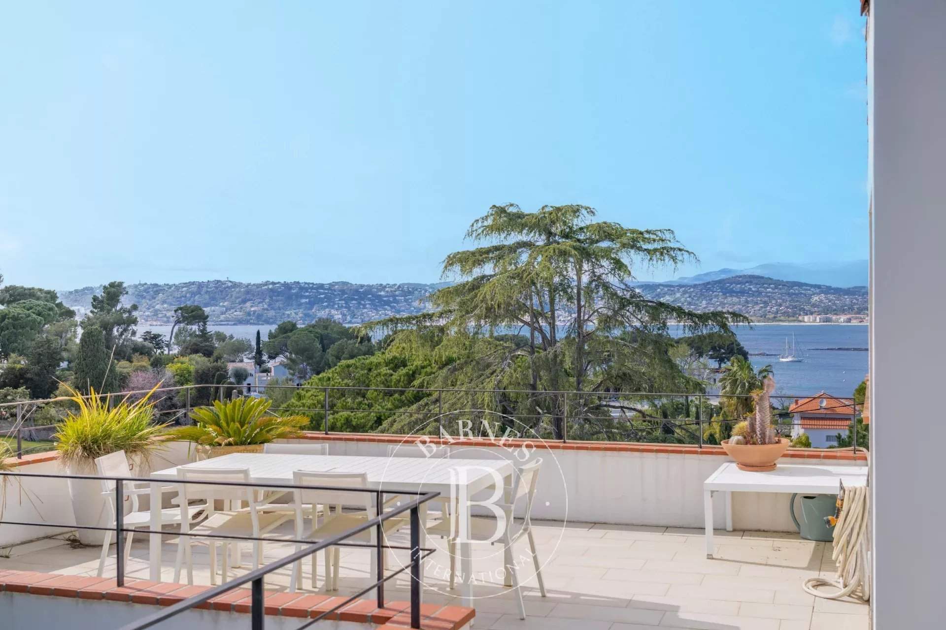 Antibes  - Villa  - picture 2