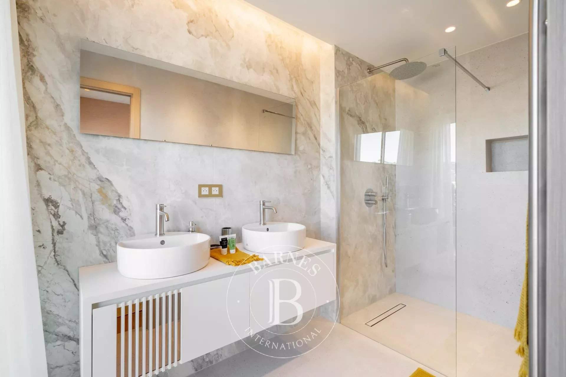 Cannes  - Appartement 4 Pi&egrave;ces 3 Chambres - picture 9