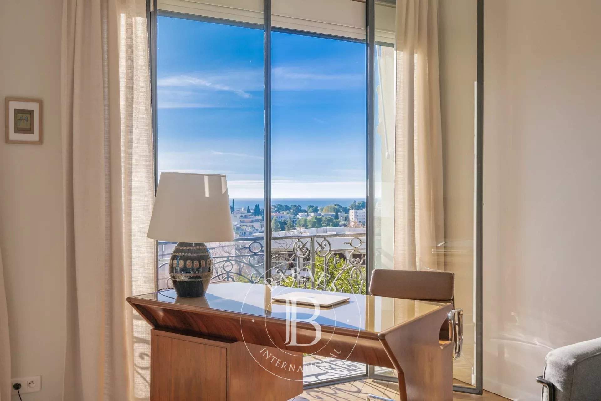 Le Cannet  - Villa 3 Bedrooms - picture 12