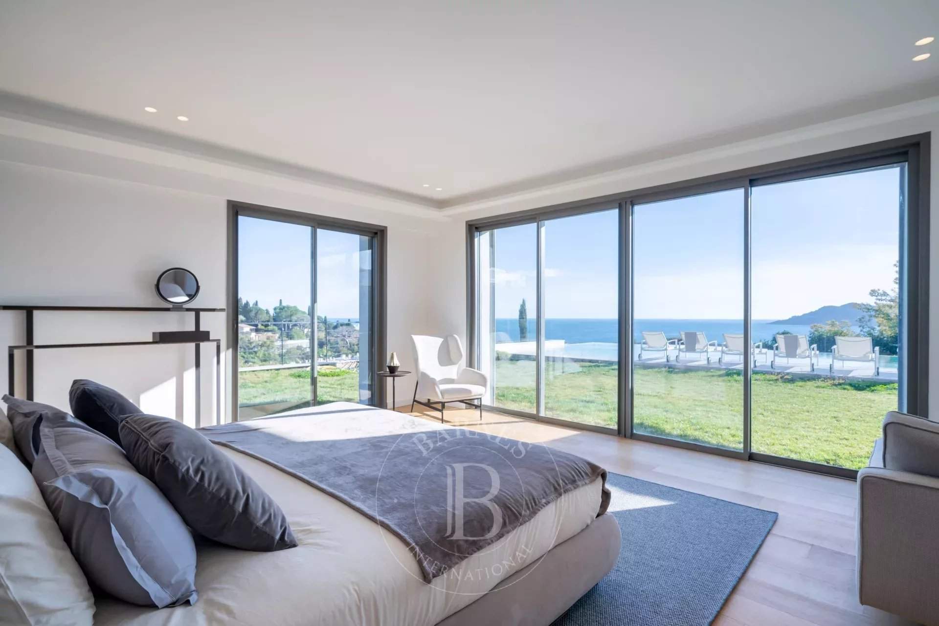 Cannes  - Villa 6 Cuartos 5 Habitaciones - picture 9