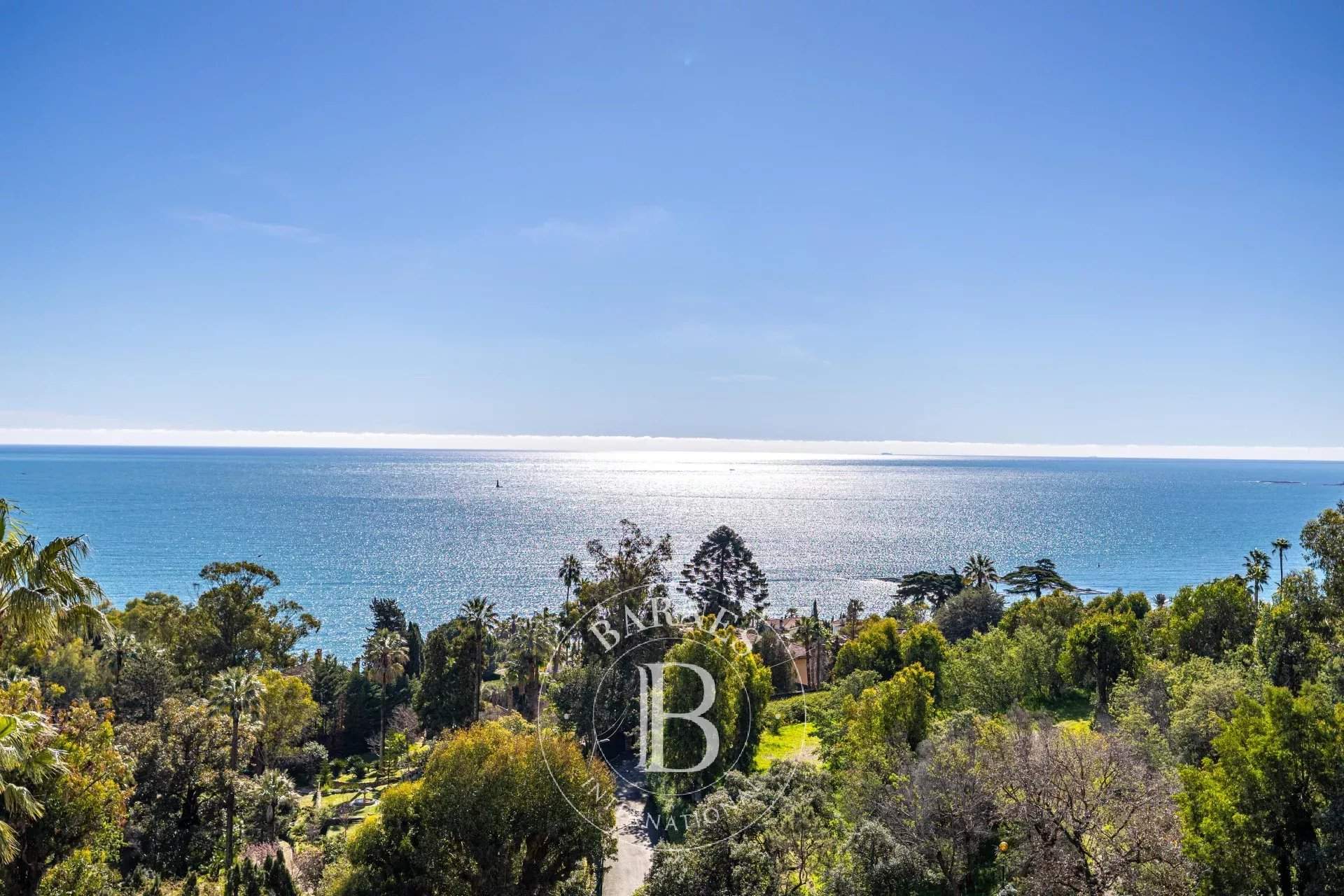 Vallauris  - Appartement 6 Pi&egrave;ces 4 Chambres - picture 13