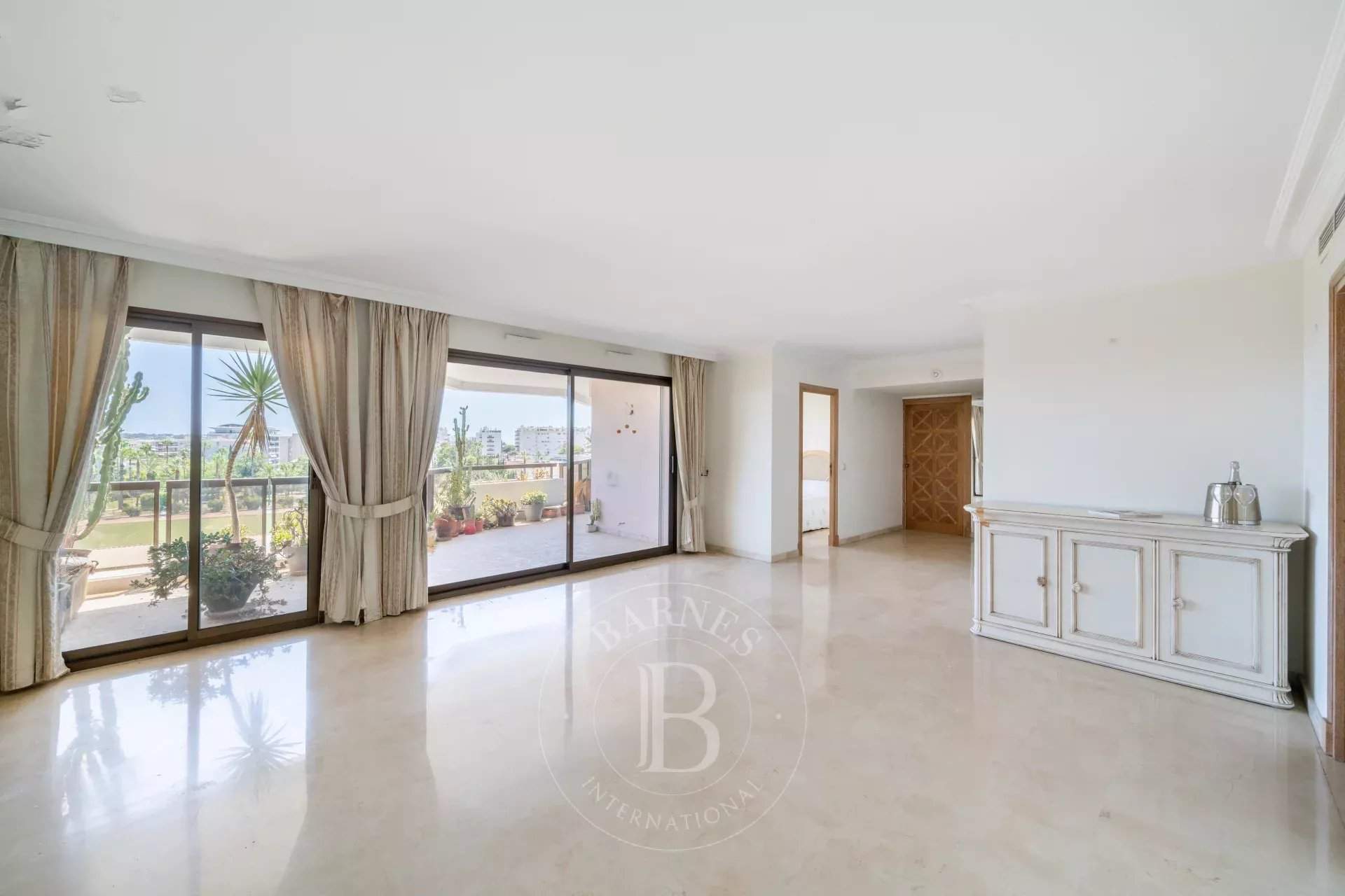 Cannes  - Appartement 3 Pièces 2 Chambres - picture 2