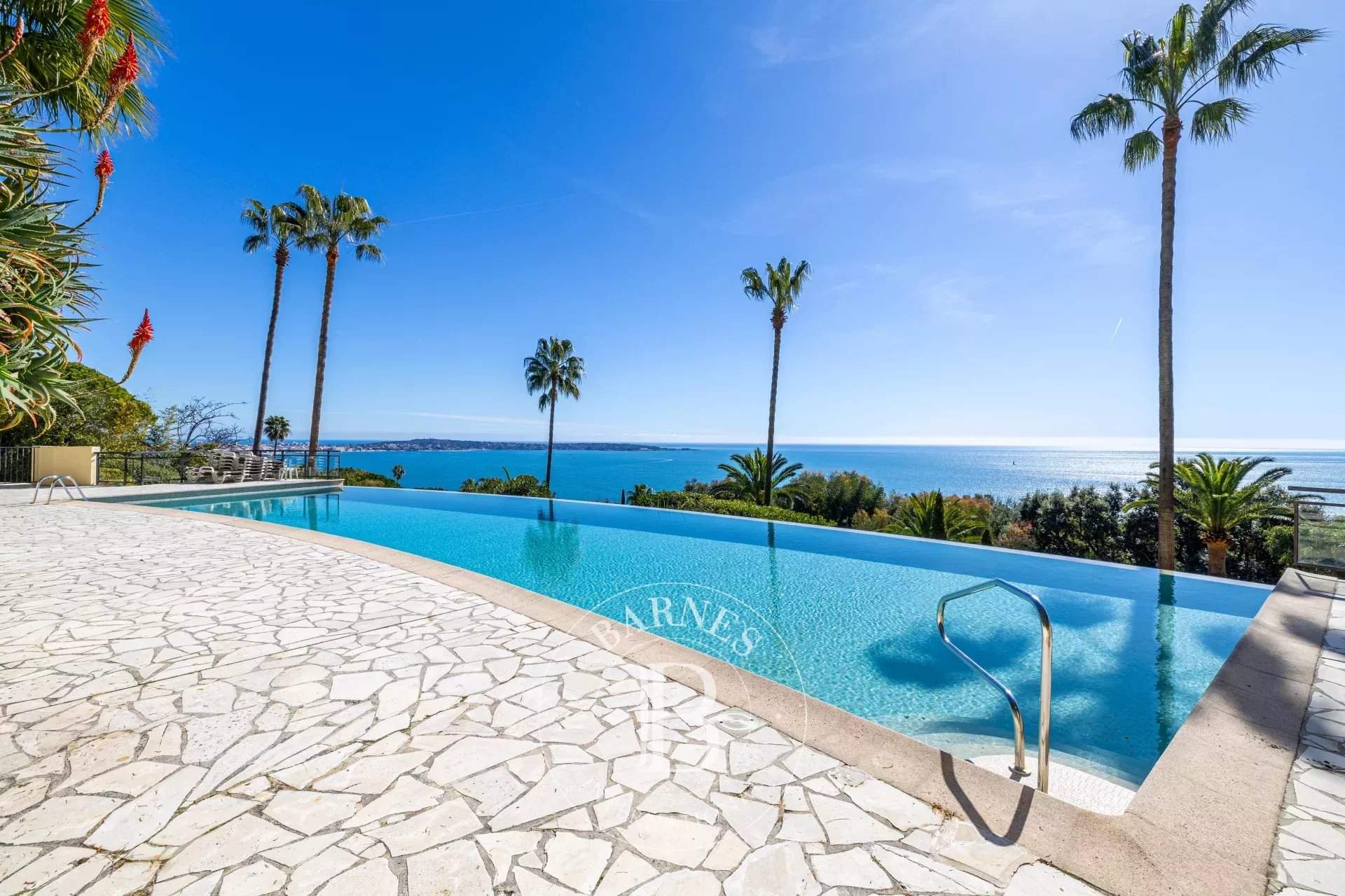 Vallauris  - Appartement 6 Pi&egrave;ces 4 Chambres - picture 8