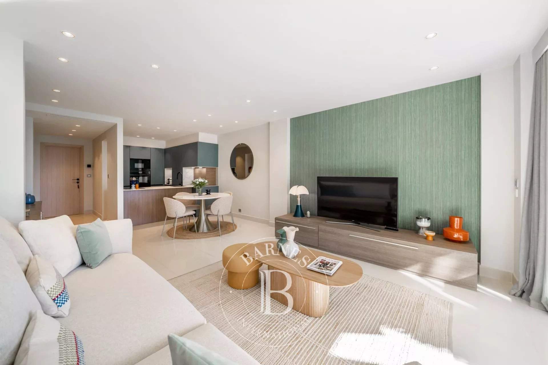 Cannes  - Appartement 3 Pi&egrave;ces 2 Chambres - picture 3