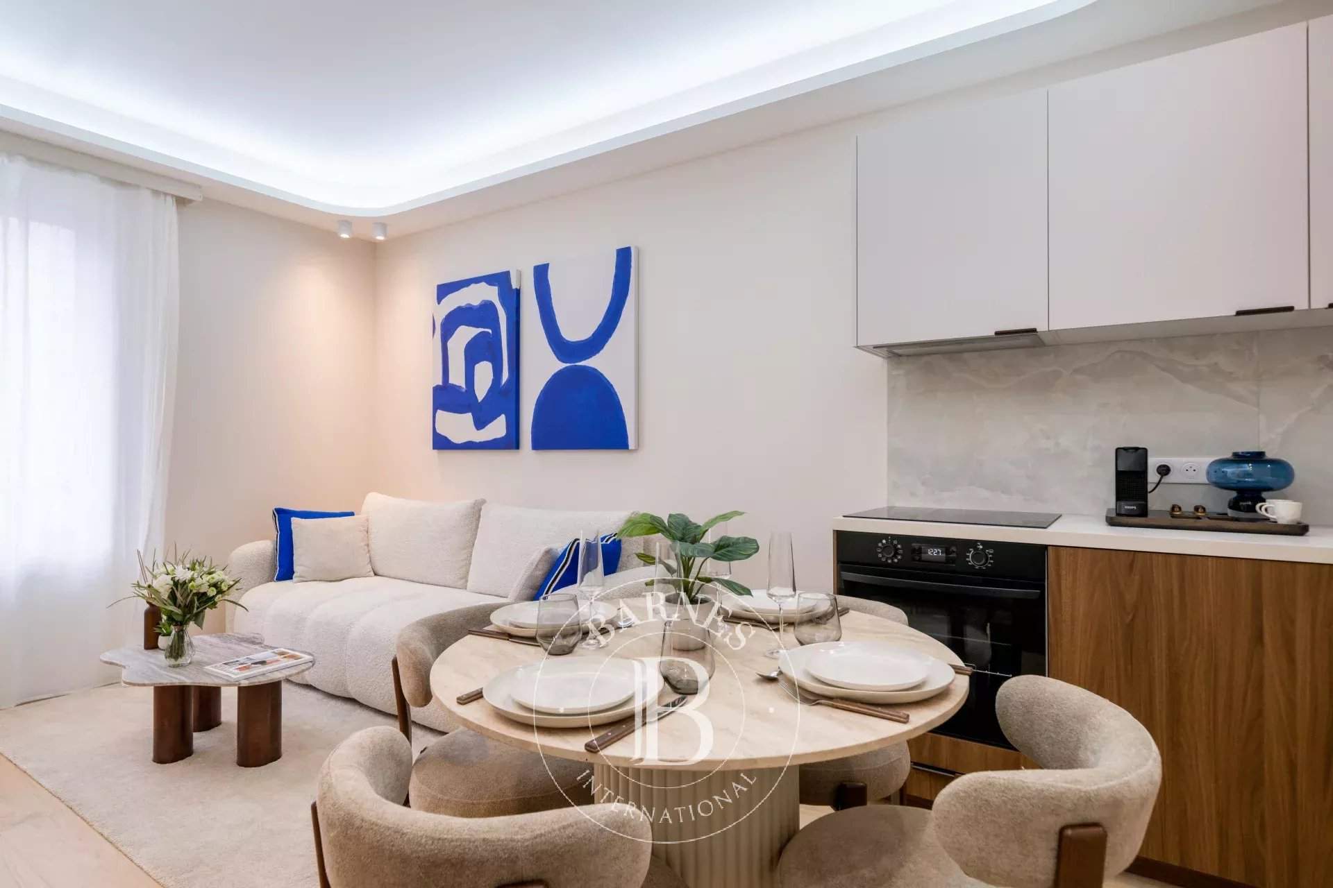 Cannes  - Piso 2 Cuartos, 1 Habitacion - picture 2