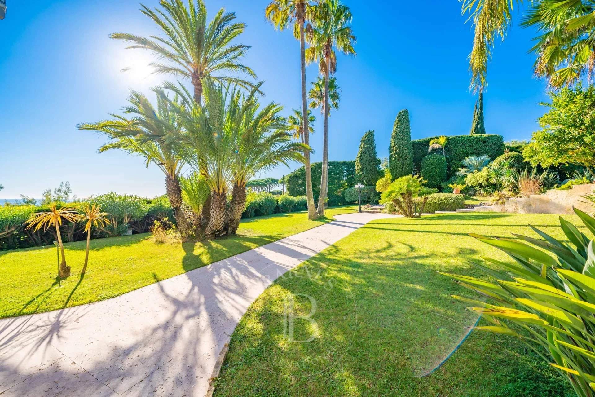 Cannes  - Villa 7 Bedrooms - picture 12