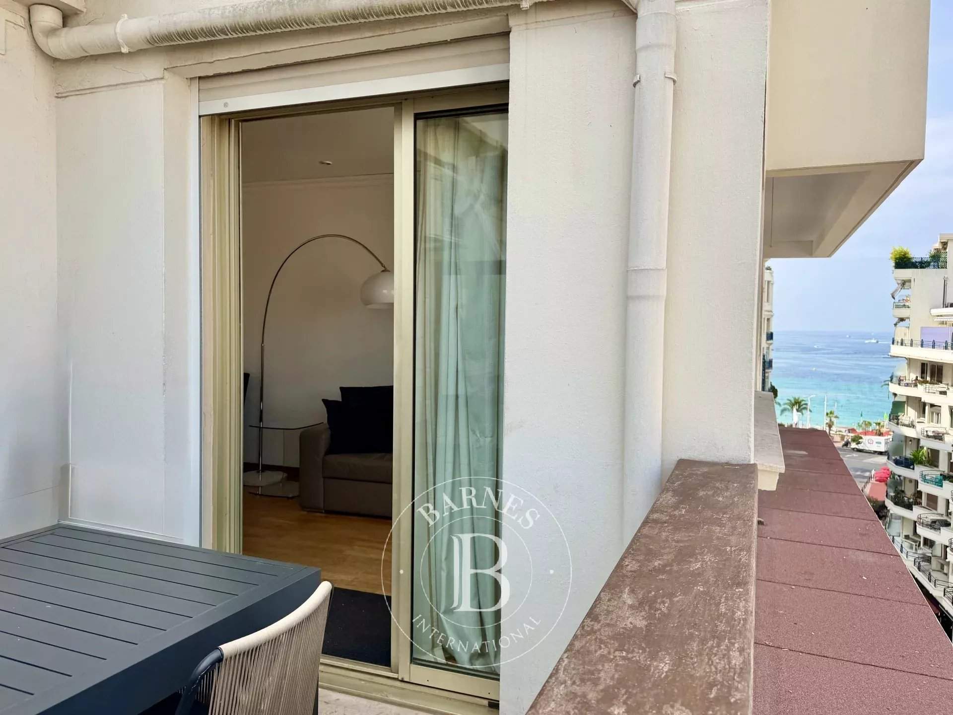 Cannes  - Appartement 2 Pi&egrave;ces, 1 Chambre - picture 2