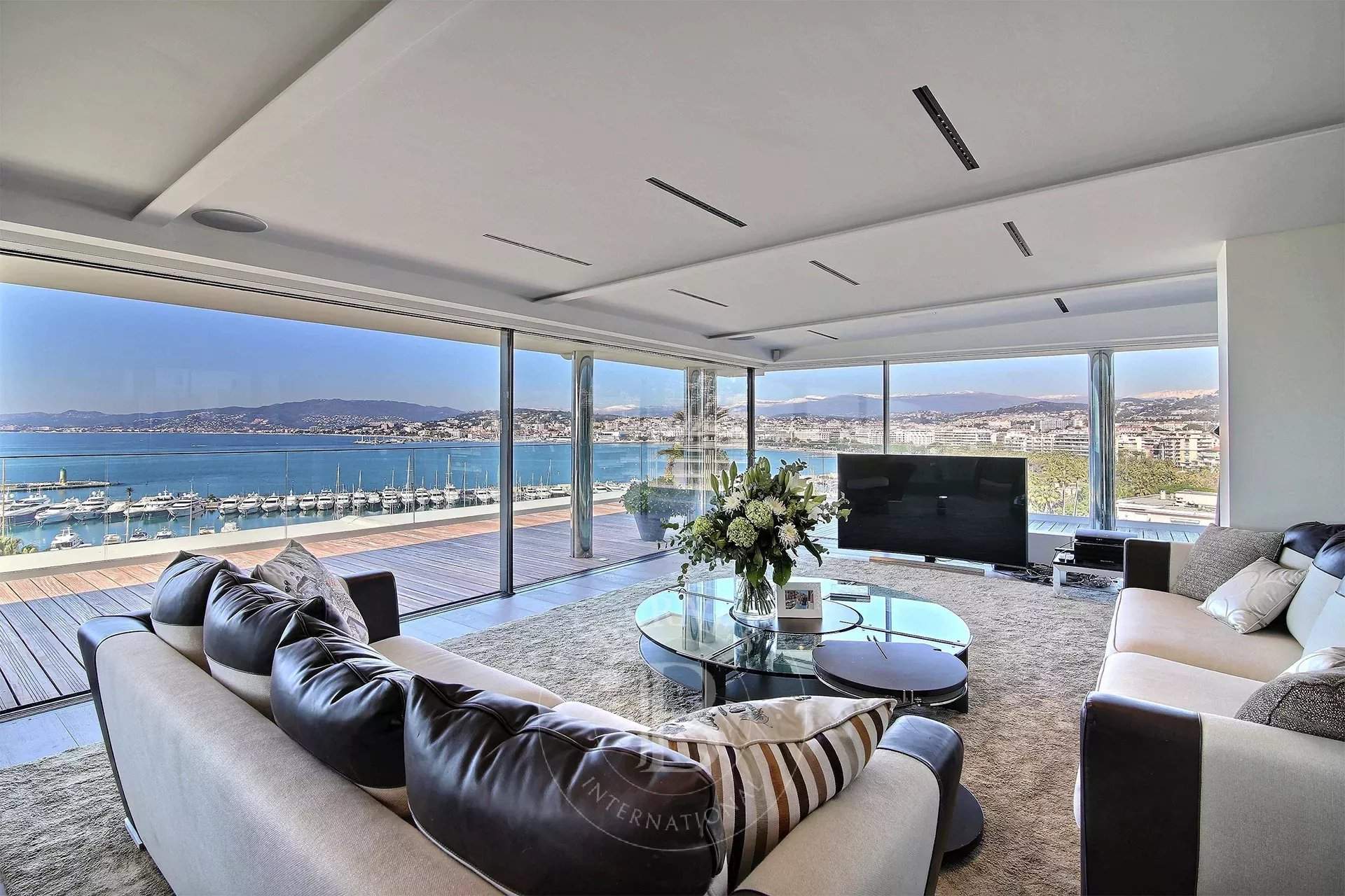 Cannes  - Appartement 7 Pièces 6 Chambres - picture 1