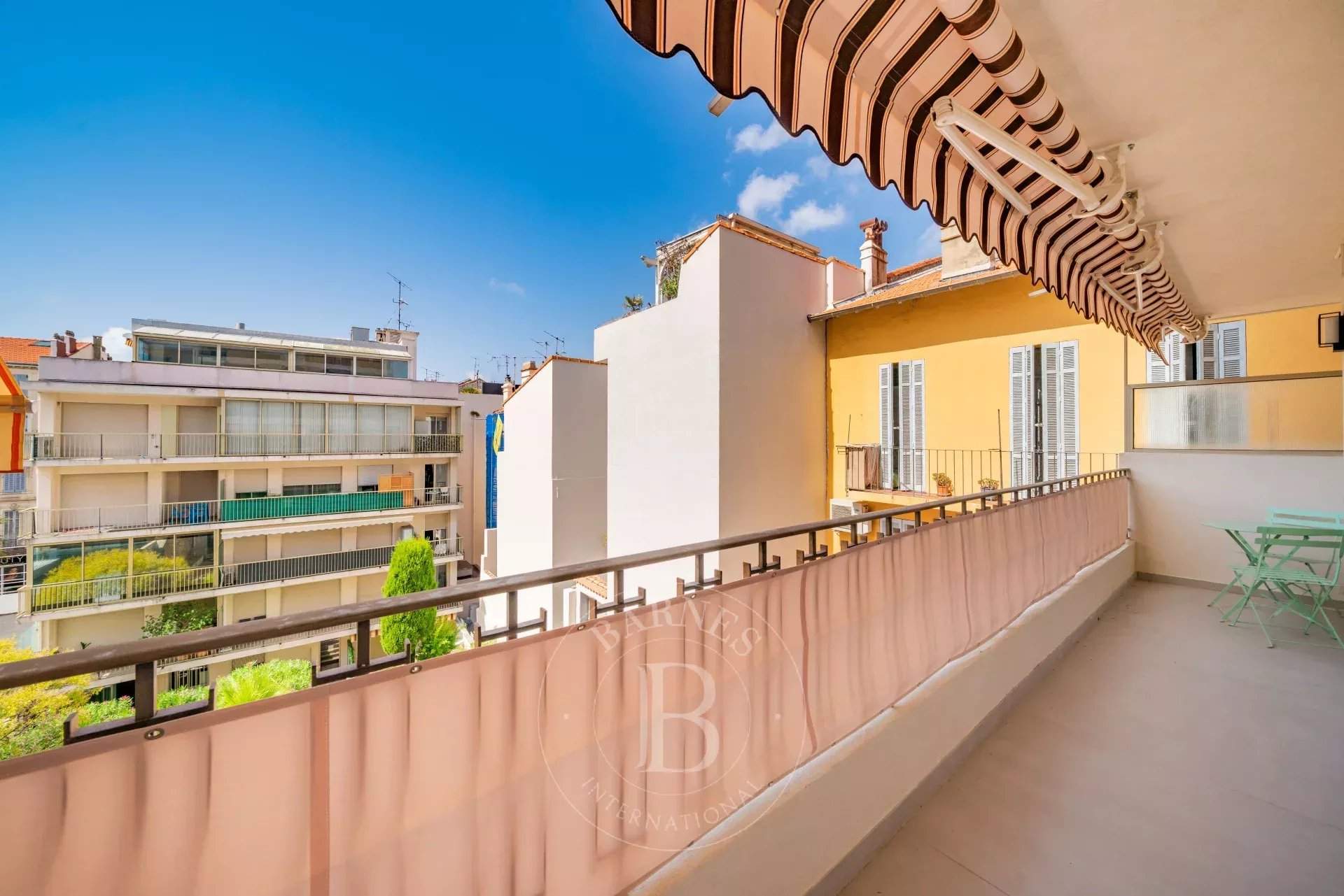 Cannes  - Apartment 2 Bedrooms - picture 2