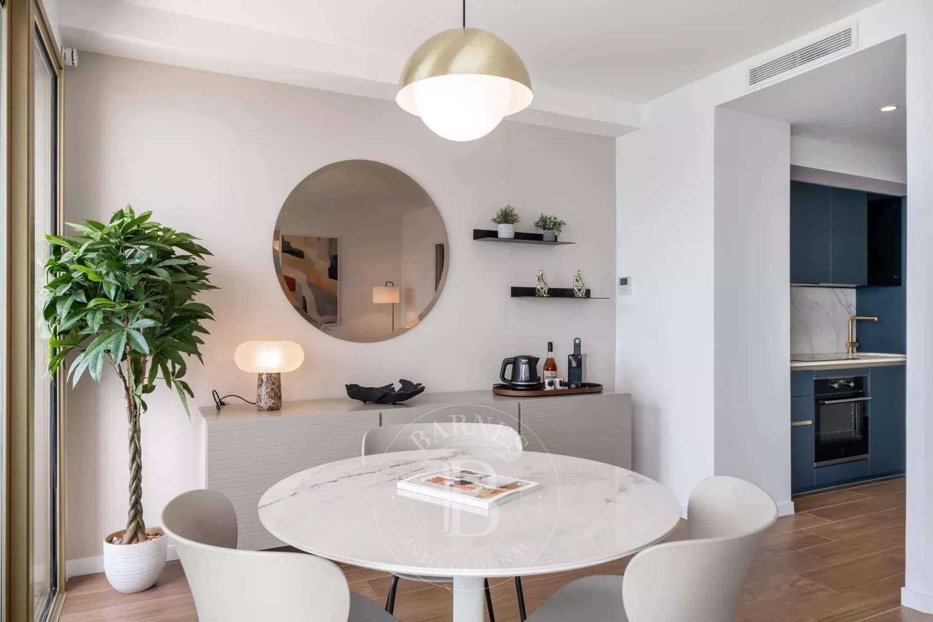Antibes  - Apartment 1 Bedroom - picture 11