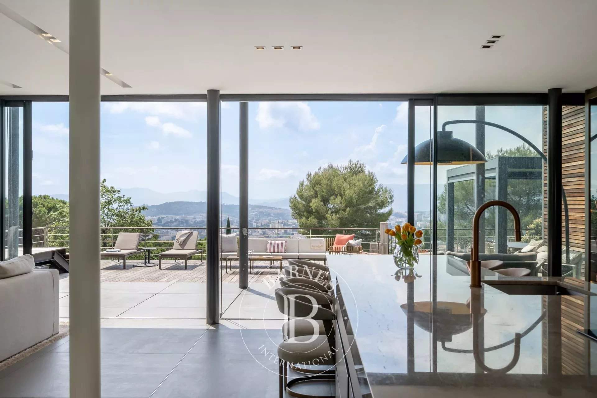 Cannes  - Villa 6 Pi&egrave;ces 5 Chambres - picture 12