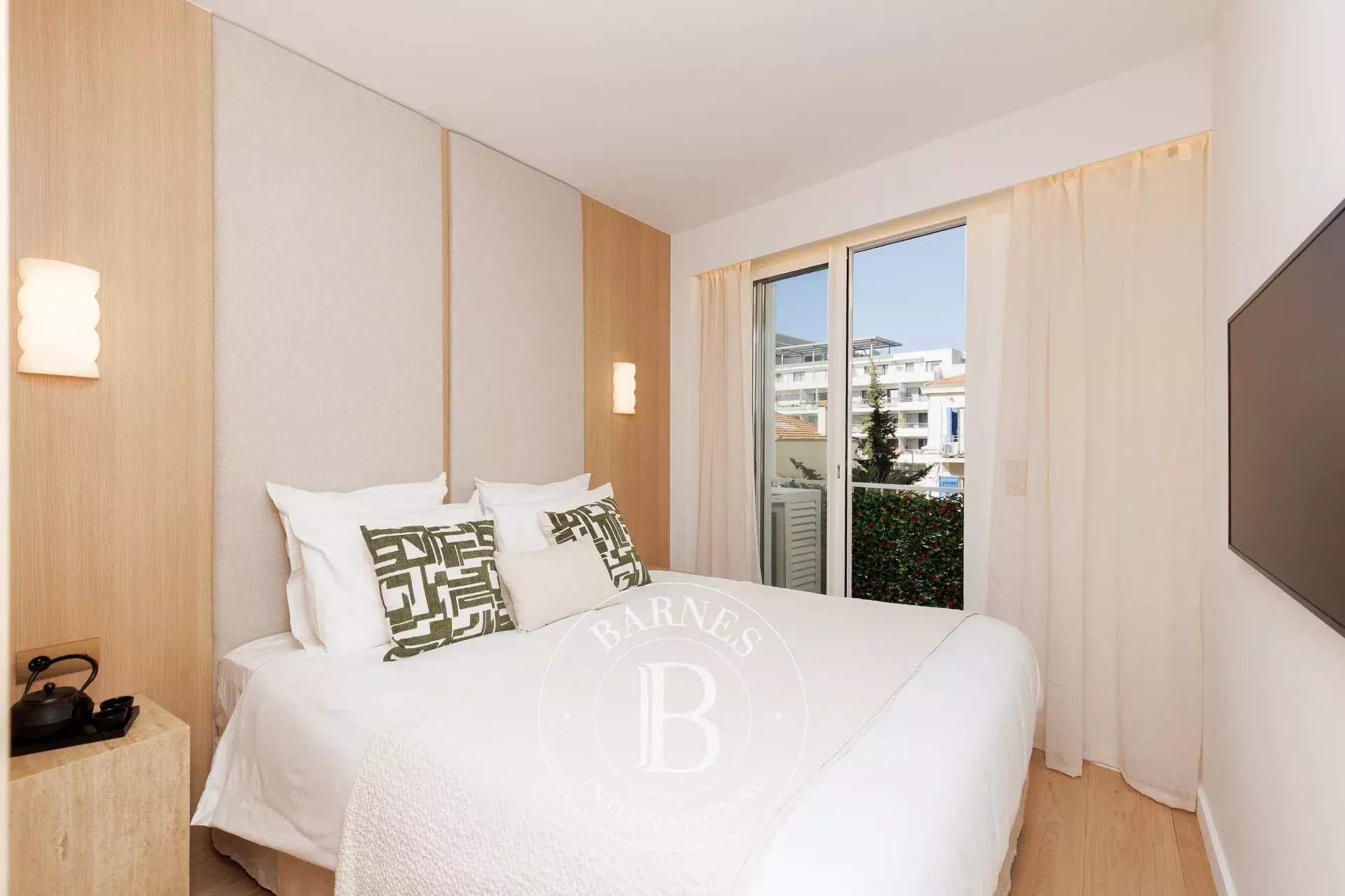 Cannes  - Appartement 3 Pi&egrave;ces 2 Chambres - picture 7