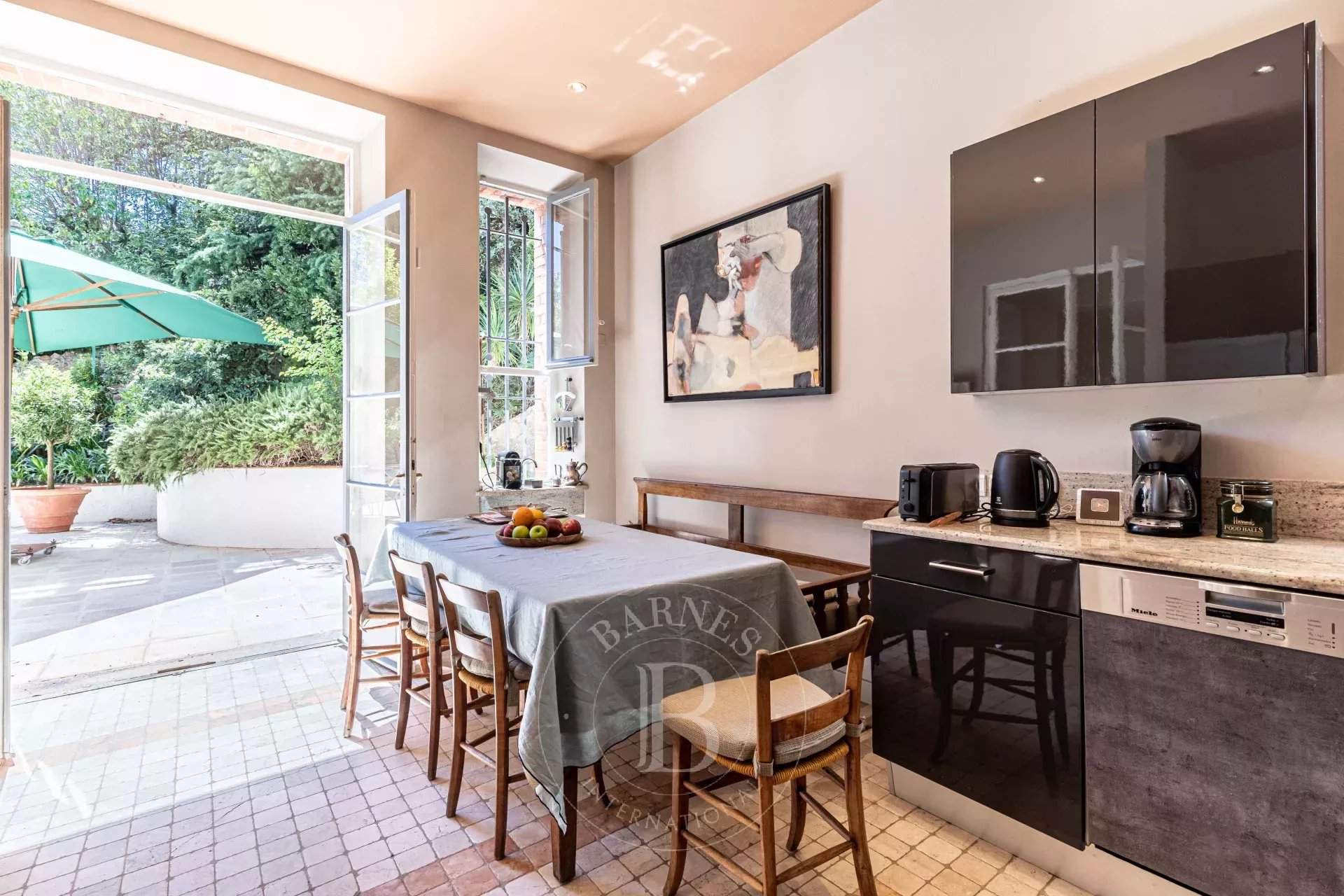 CANNES CLOSE CITY CENTRE - BELLE EPOQUE VILLA - 8 BEDROOMS picture 10