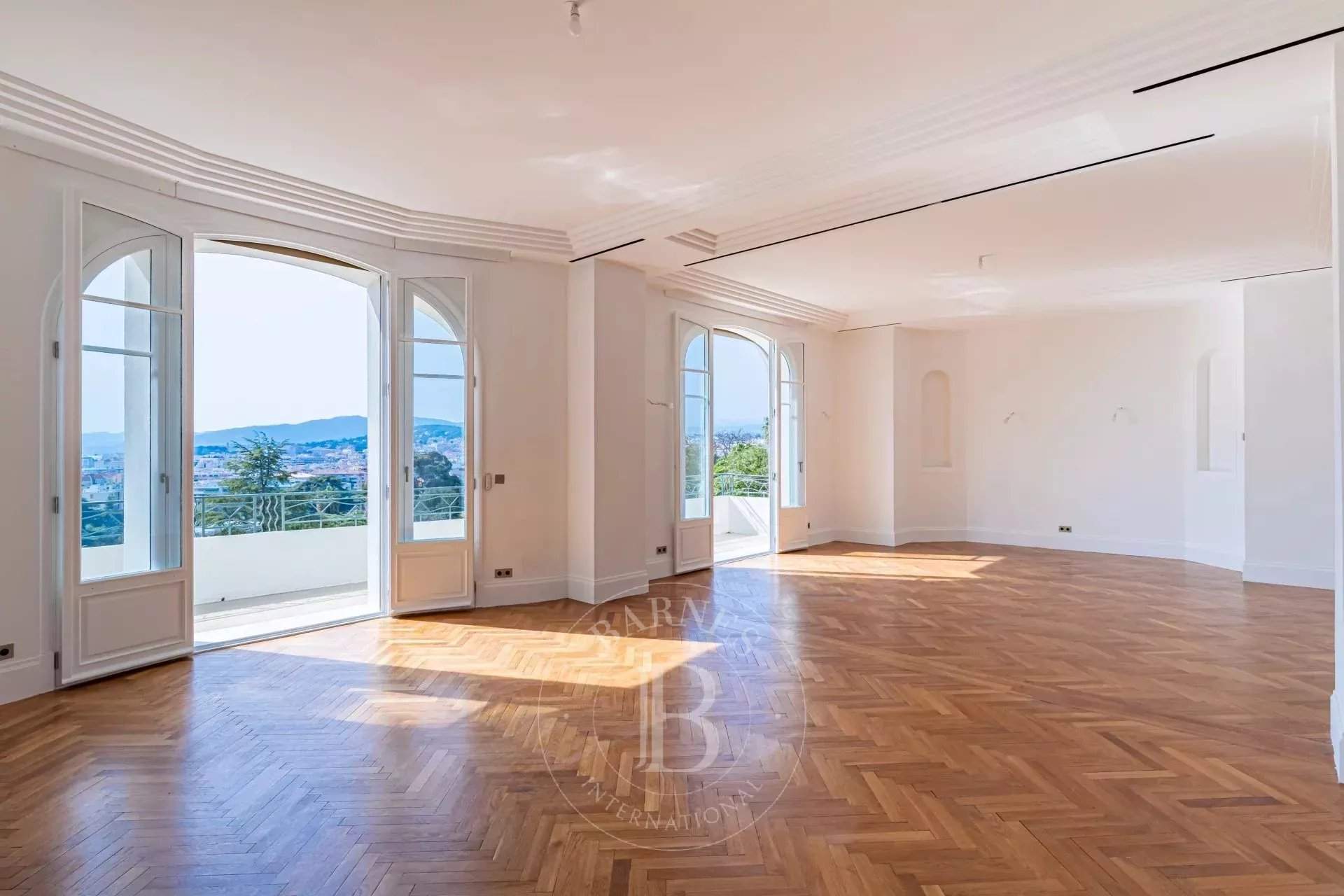 Cannes  - Villa 7 Pièces 5 Chambres - picture 7