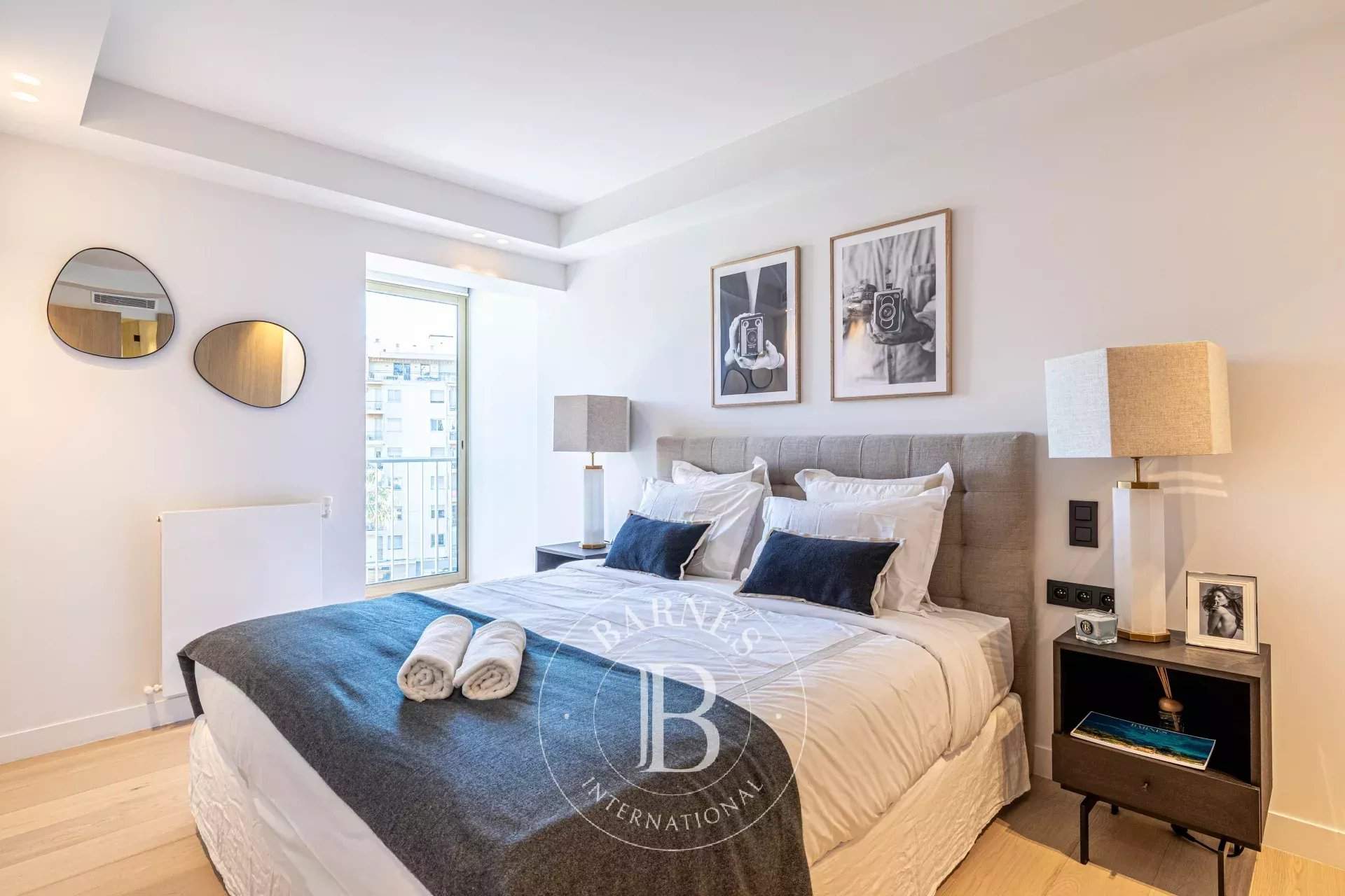 CANNES CROISETTE - PANORAMIC SEA VIEW - 2 BEDROOM APARTMENT picture 5