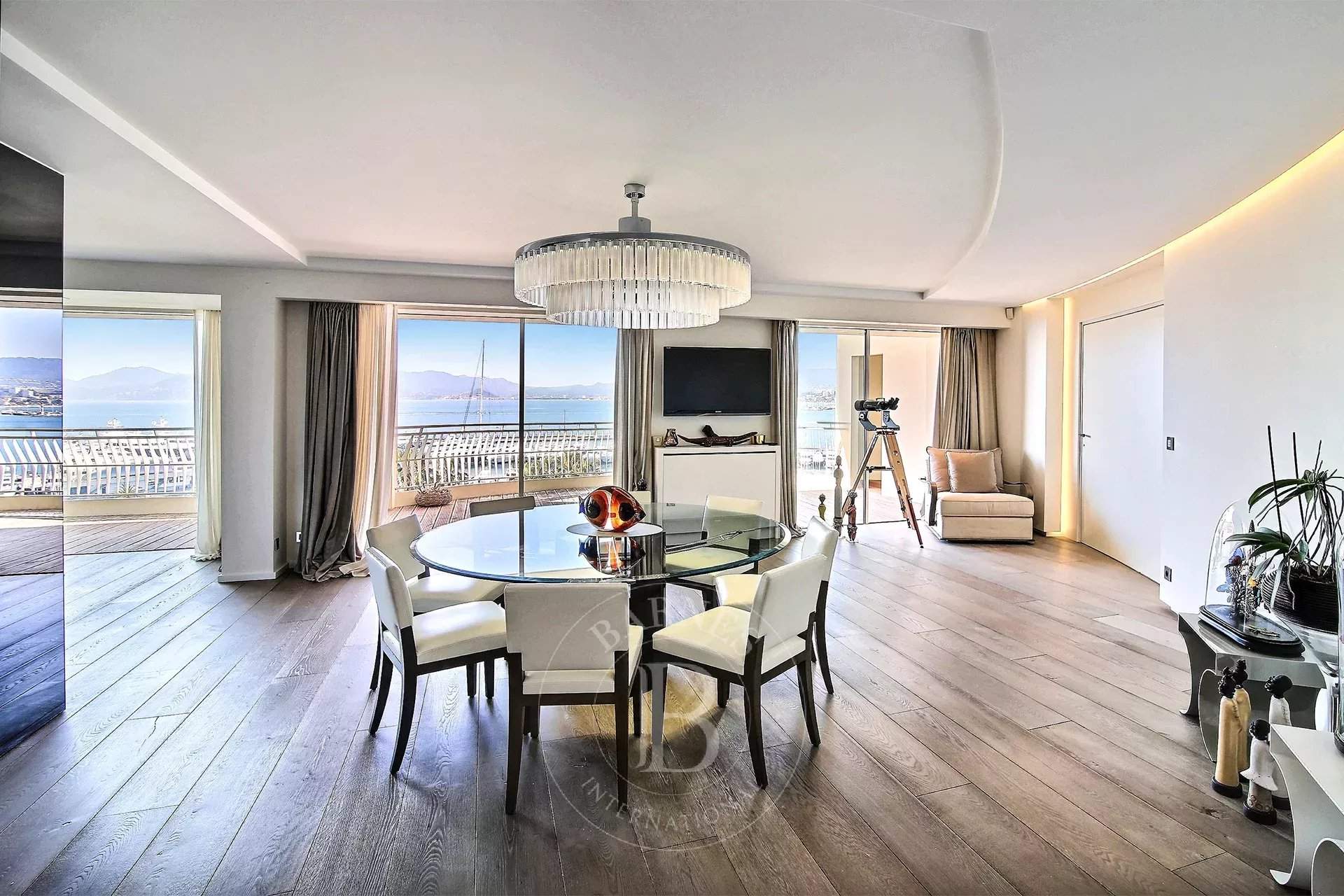 Cannes  - Appartement 7 Pièces 6 Chambres - picture 7