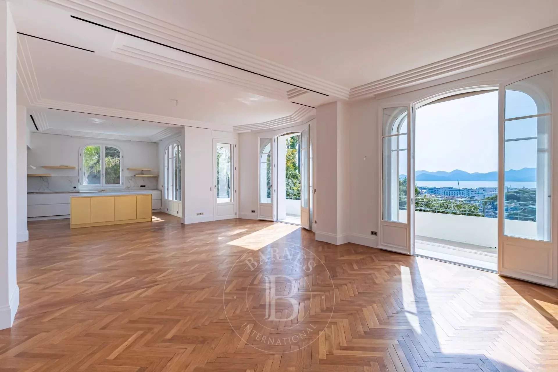 Cannes  - Villa 7 Pièces 5 Chambres - picture 16