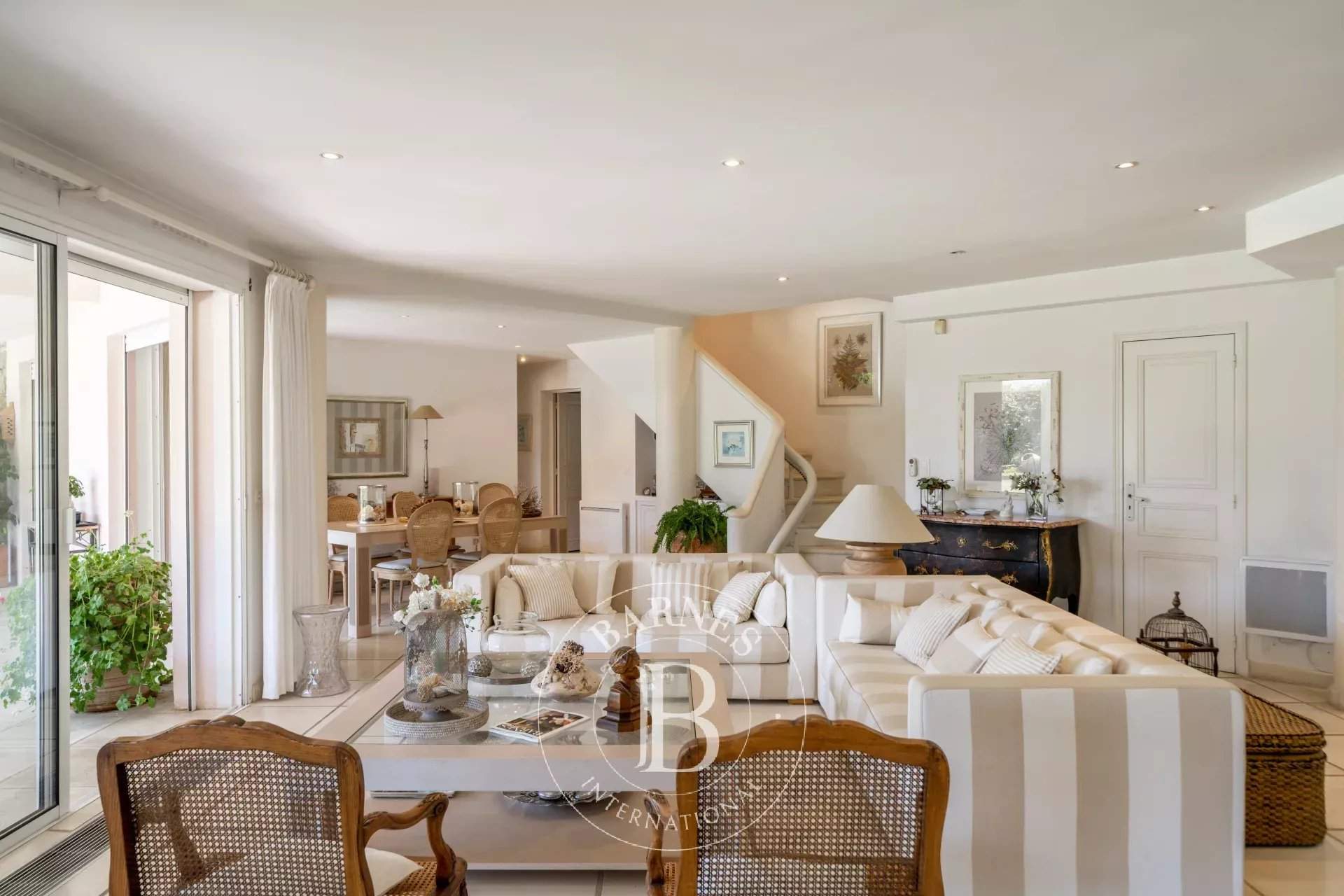 Cannes  - Villa 7 Pi&egrave;ces 5 Chambres - picture 3