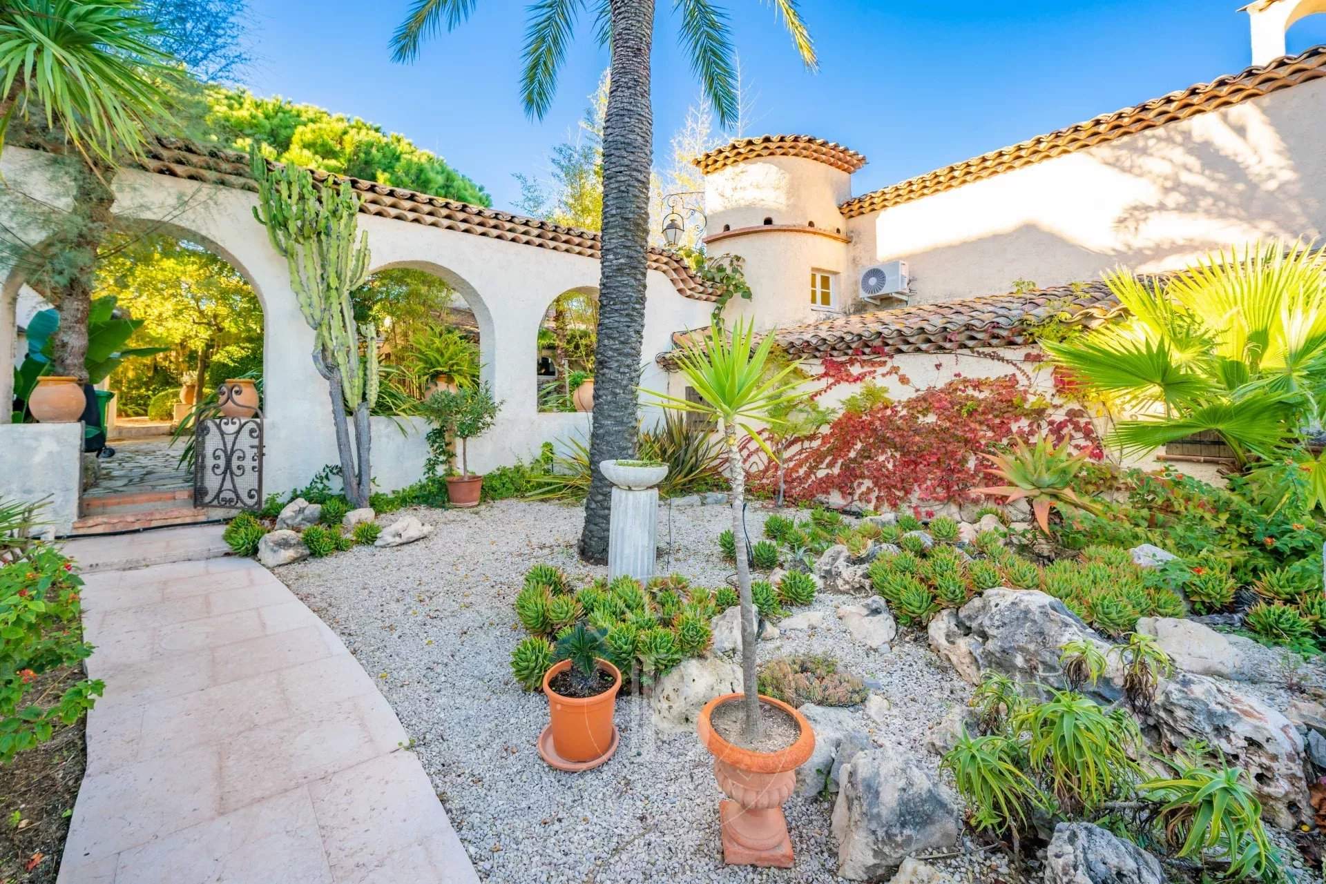 Cannes  - Villa 7 Bedrooms - picture 15