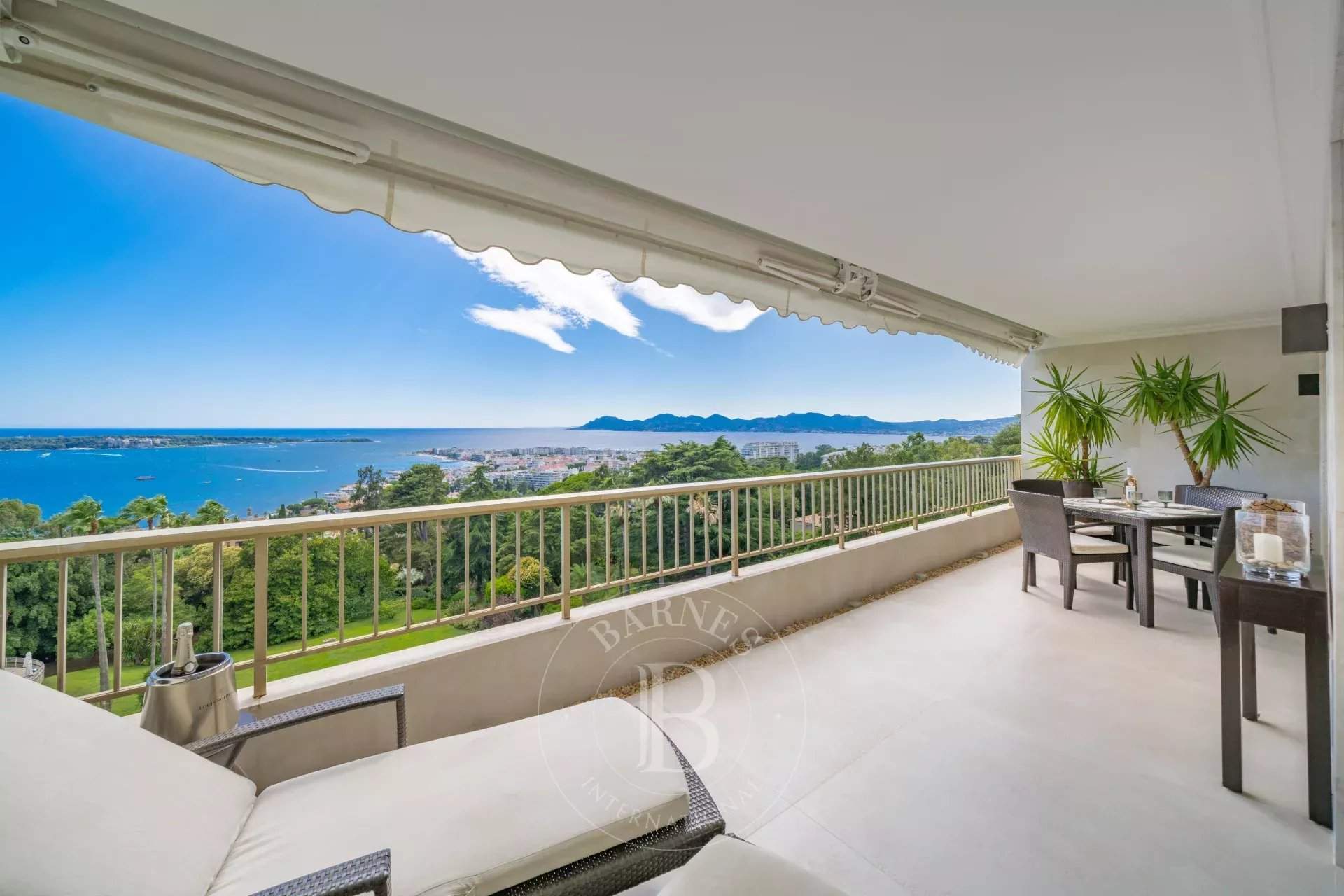 Cannes  - Appartement 3 Pièces 2 Chambres - picture 12