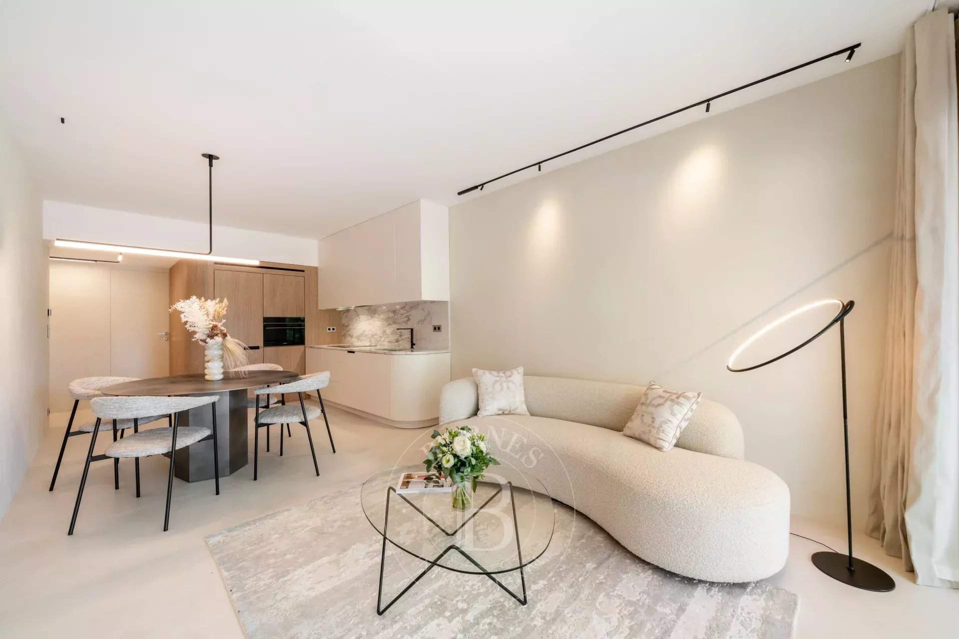 Cannes  - Apartment 2 Bedrooms - picture 2