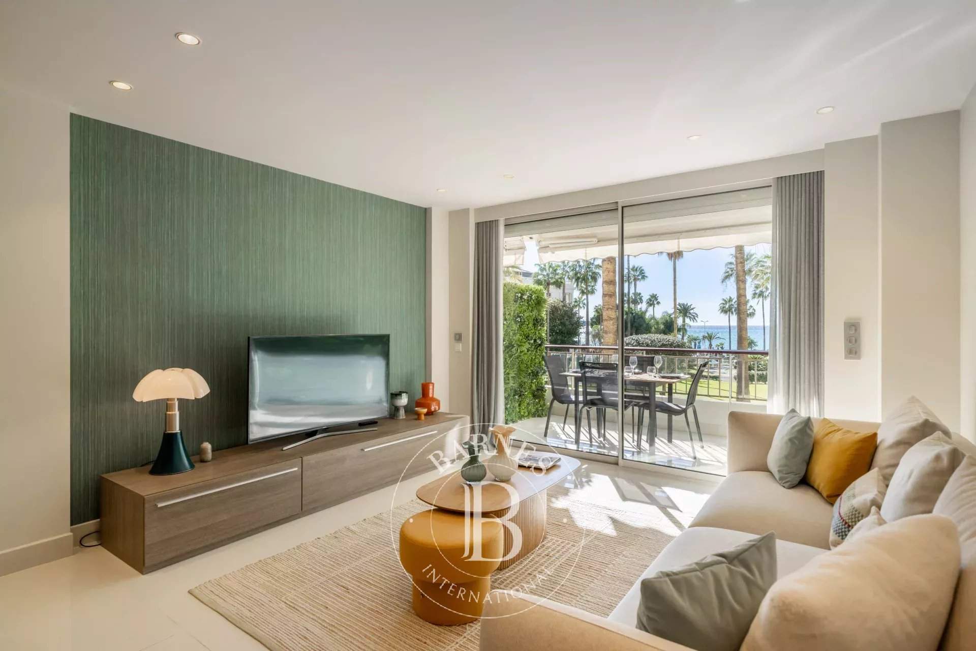 Cannes  - Appartement 3 Pi&egrave;ces 2 Chambres - picture 10