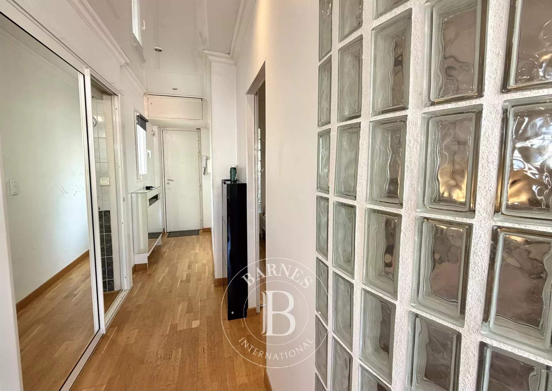 Cannes  - Appartement 2 Pi&egrave;ces, 1 Chambre - picture 9