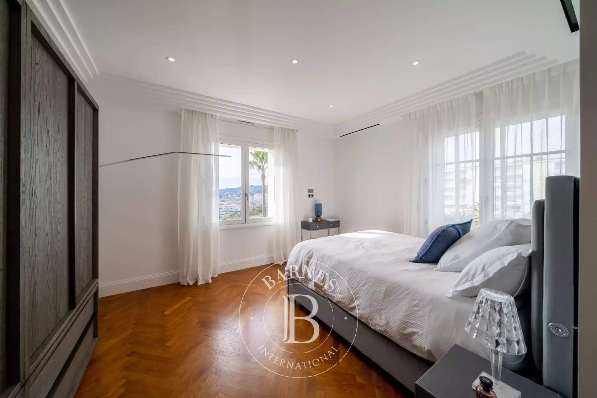 Cannes  - Villa 7 Pi&egrave;ces 5 Chambres - picture 16