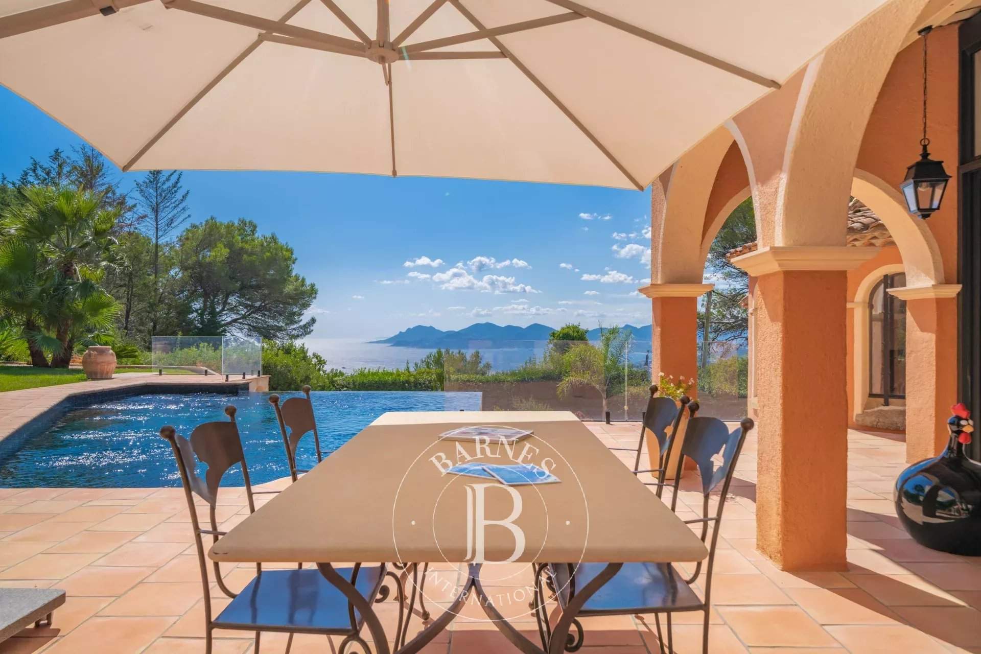 Cannes  - Villa 6 Bedrooms - picture 1